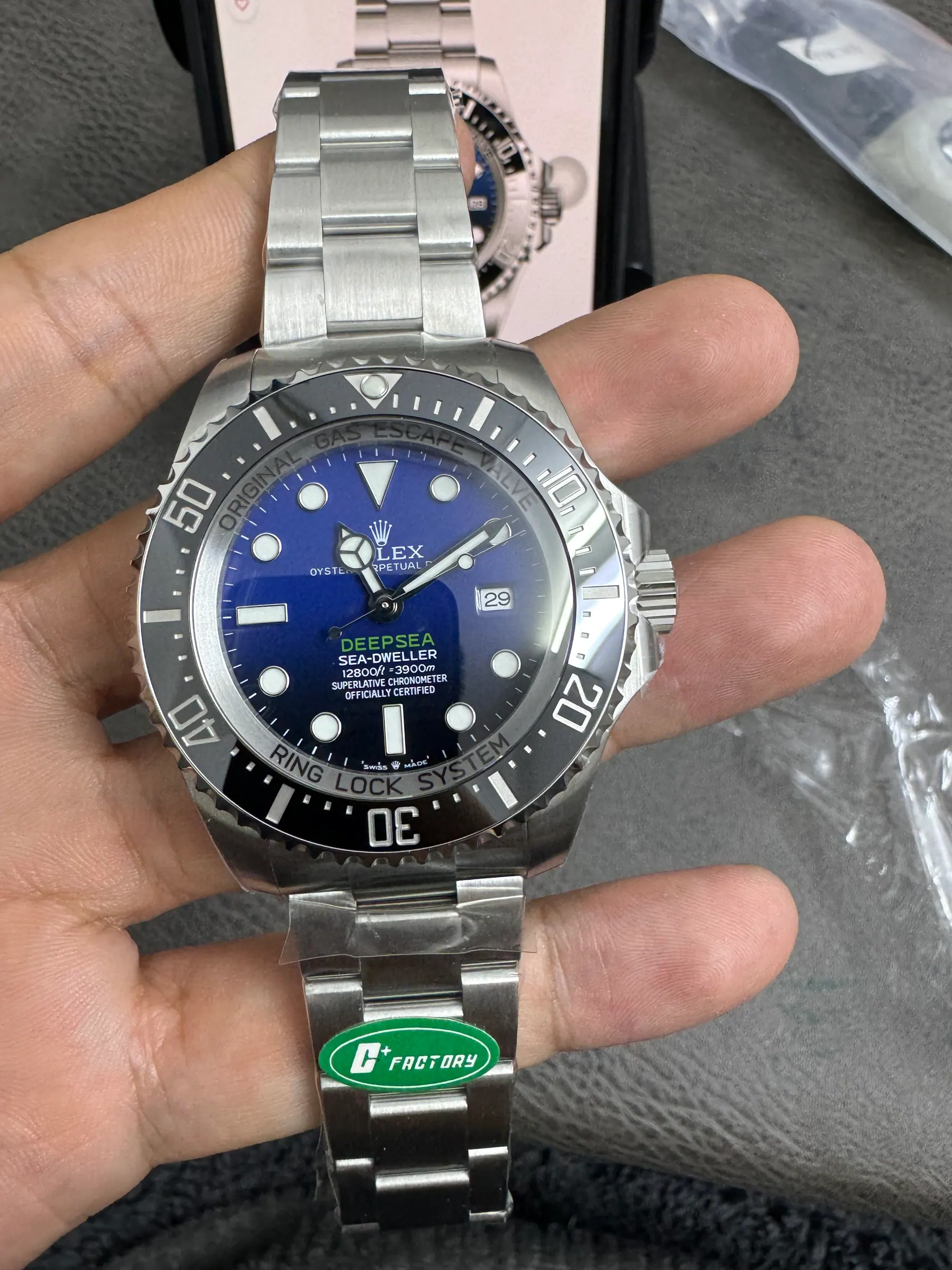 C+｜3235 机芯｜44mm｜劳力士深海型｜136660
