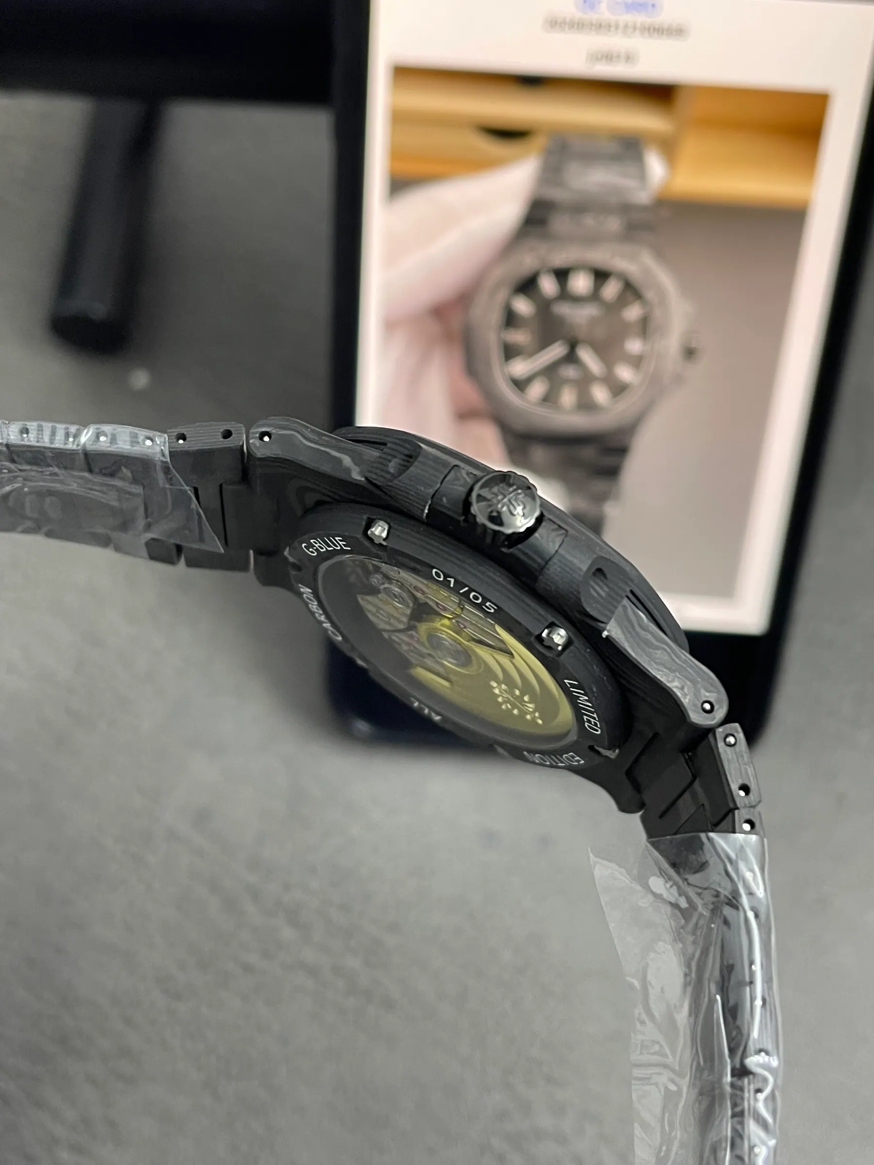 DIW | Cal.324 机芯｜40mm l 百达翡丽 Nautilus 5711 碳纤维