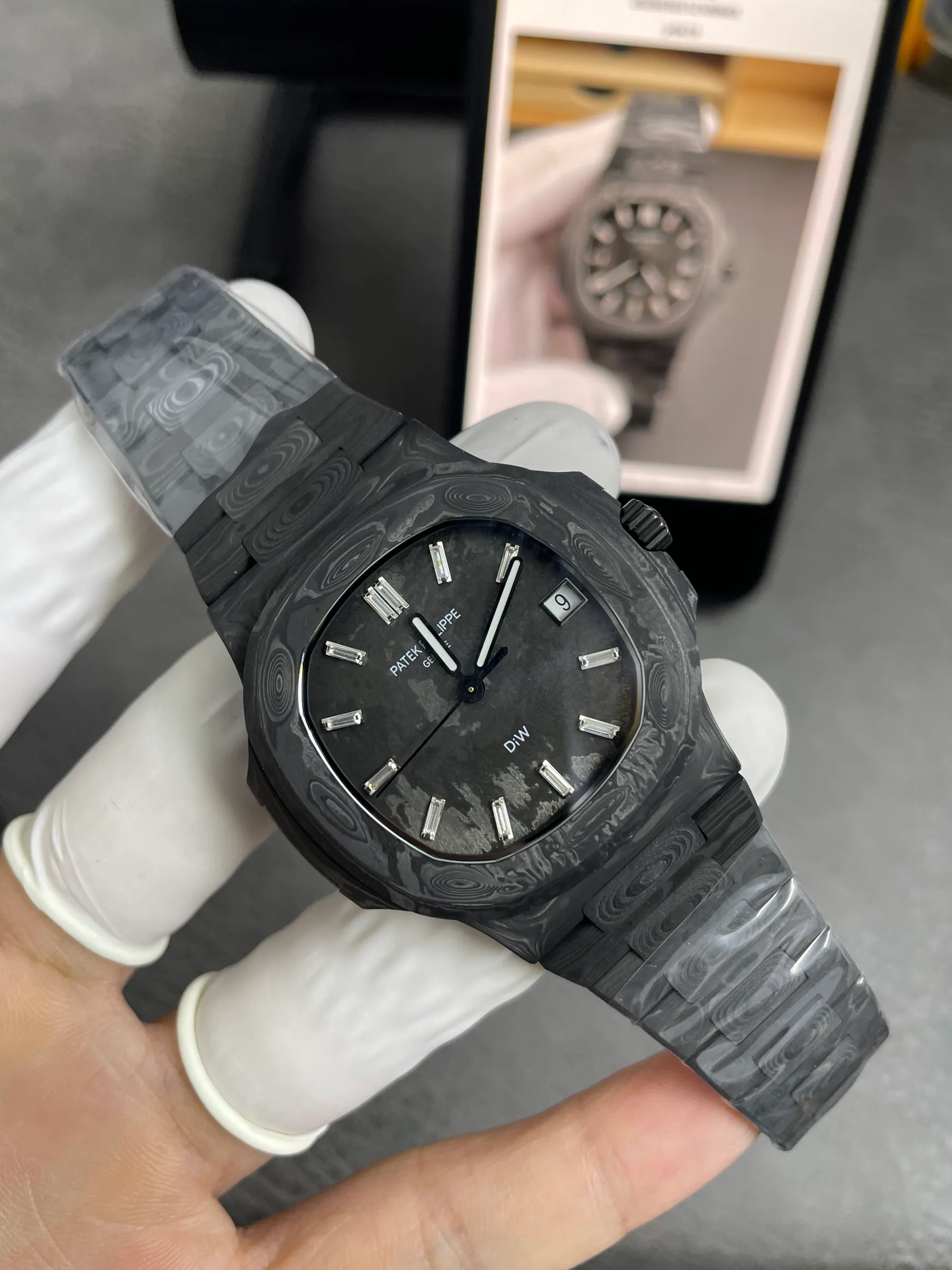 DIW | Cal.324 机芯｜40mm l 百达翡丽 Nautilus 5711 碳纤维