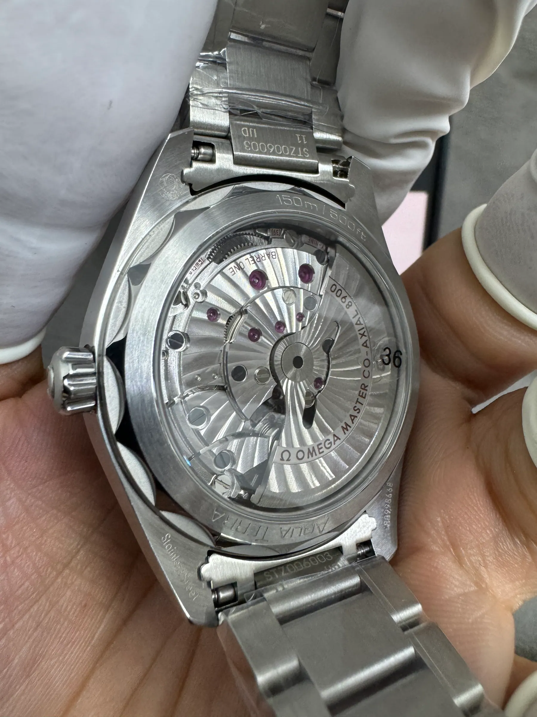 VS l 8900机芯 l 41mm l 海马 Aqua Terra 150M 220.10.41.21.10.001