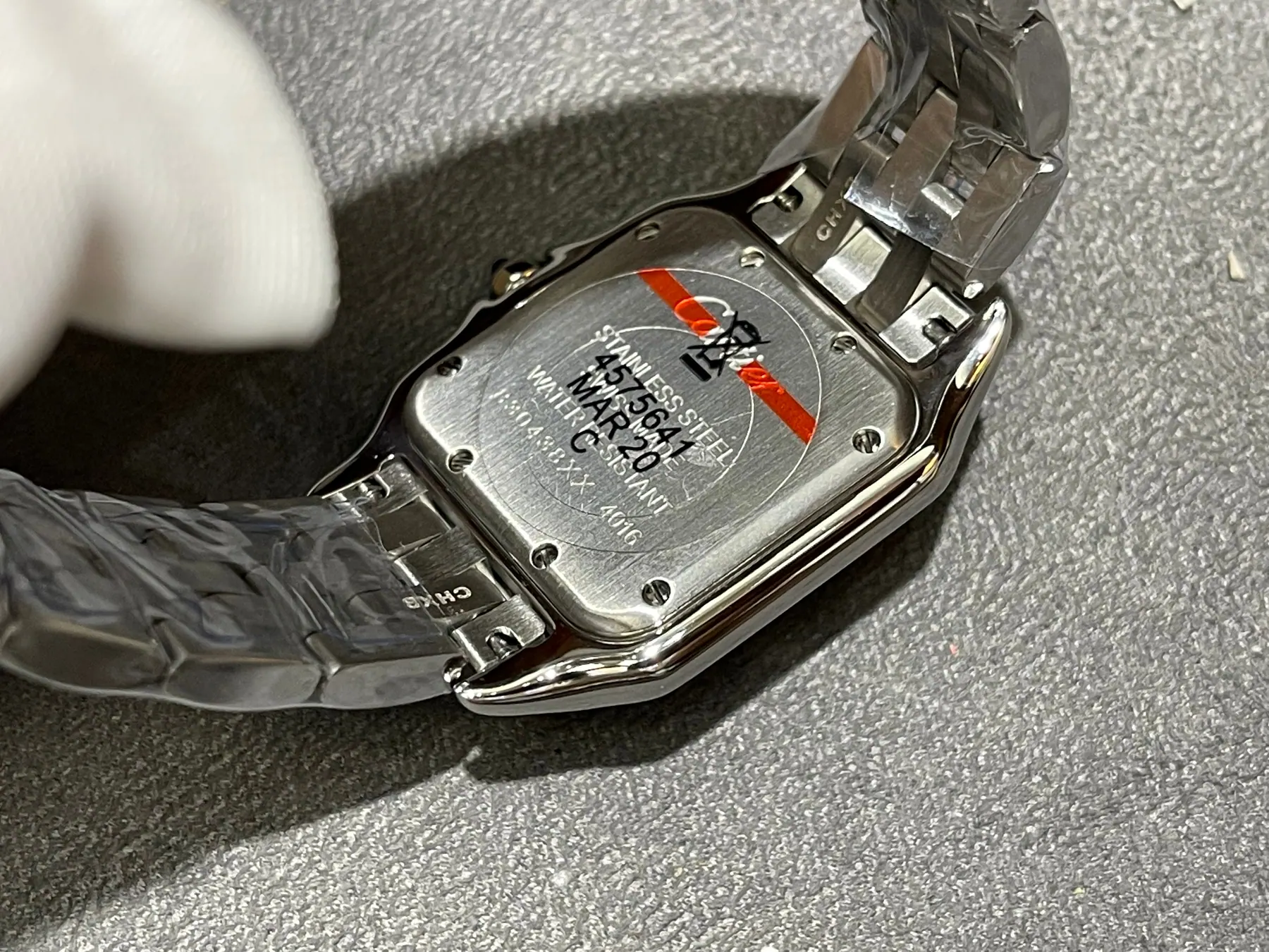 BV | 石英机芯 l 27mm x 37mm l 卡地亚潘多拉中号 WSPN0015