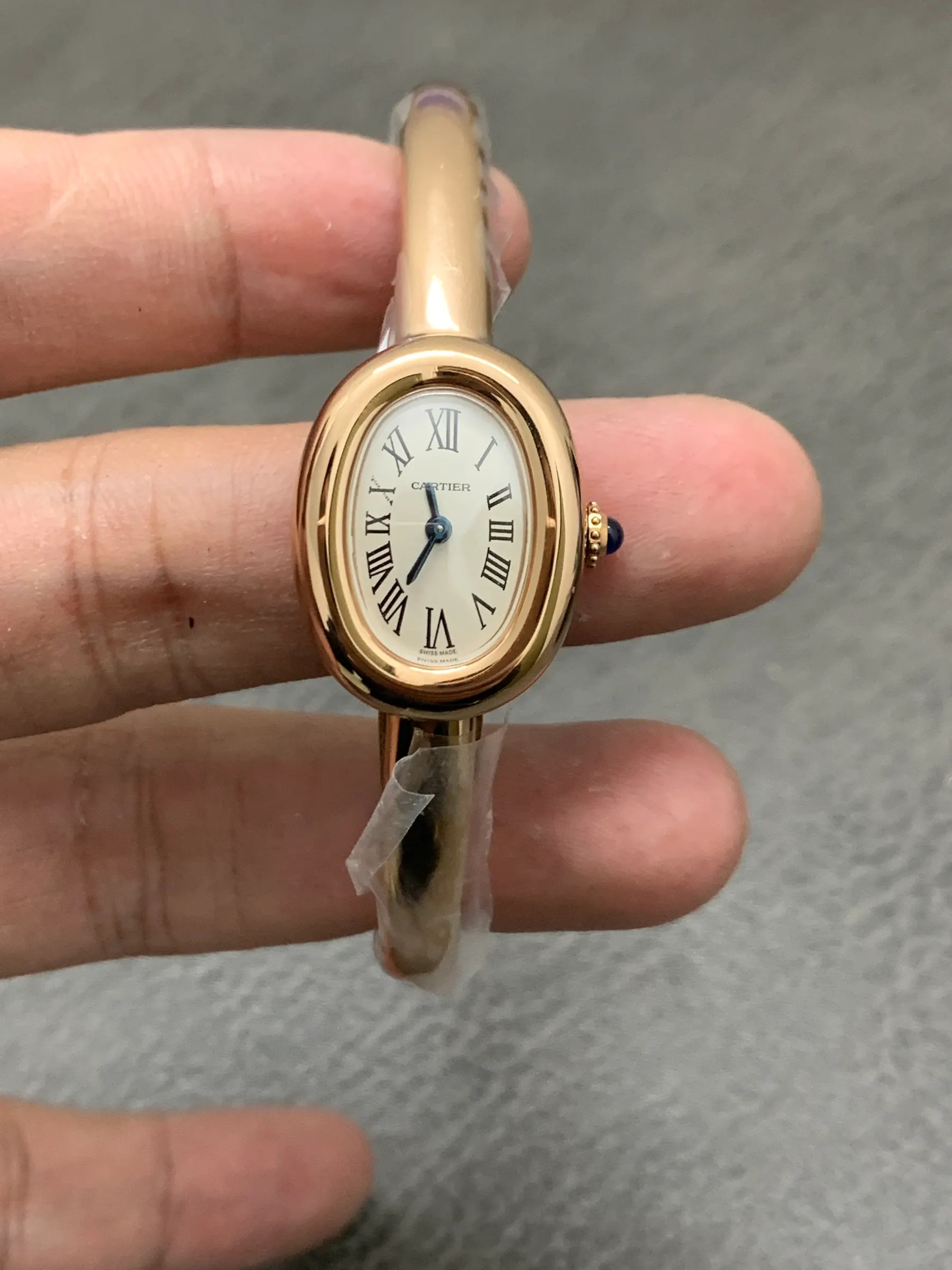 BLS l 24.6mm*18.7mm l 卡地亚 Baignoire 腕表 WGBA0019