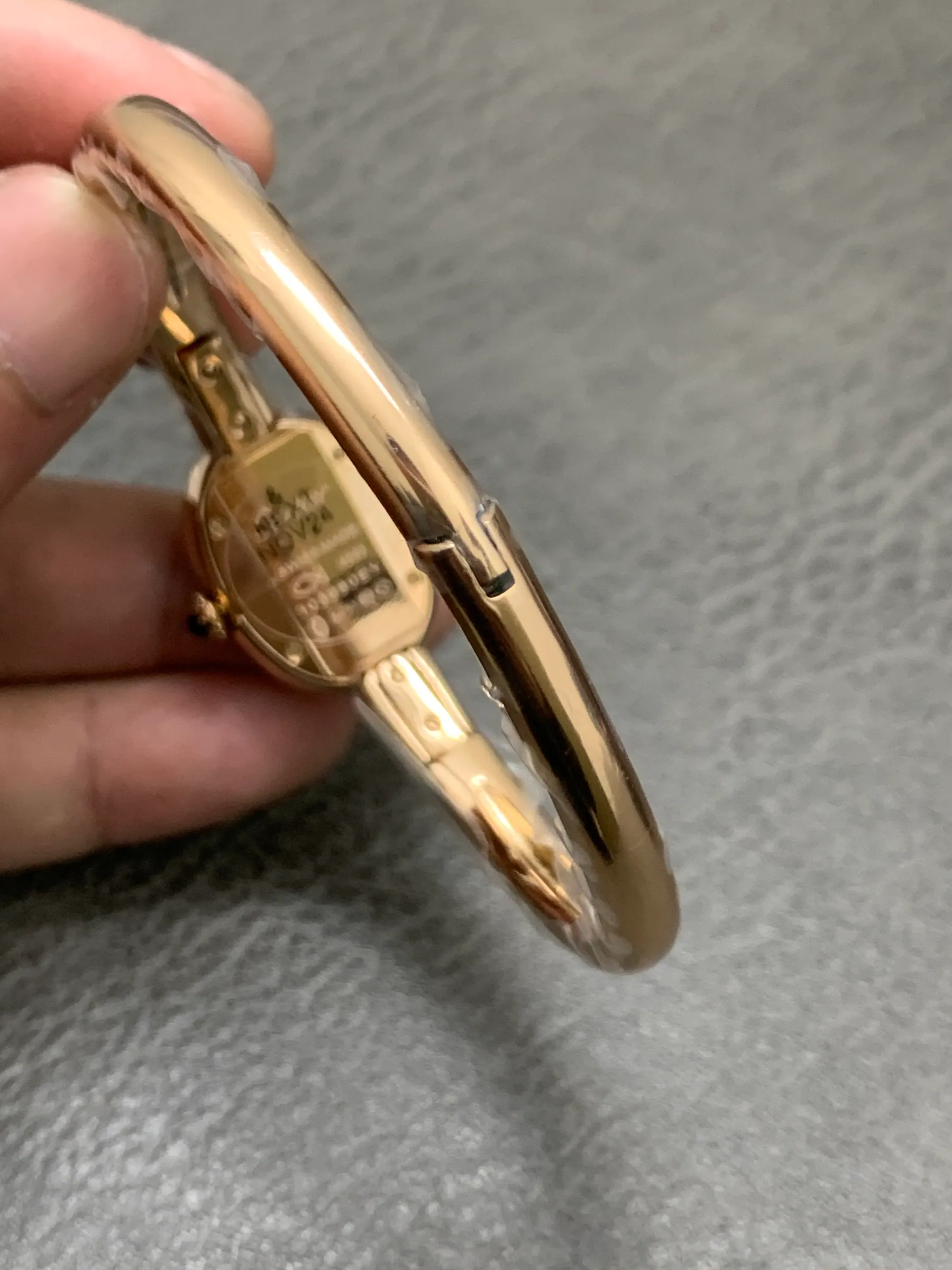 BLS l 24.6mm*18.7mm l 卡地亚 Baignoire 腕表 WGBA0019
