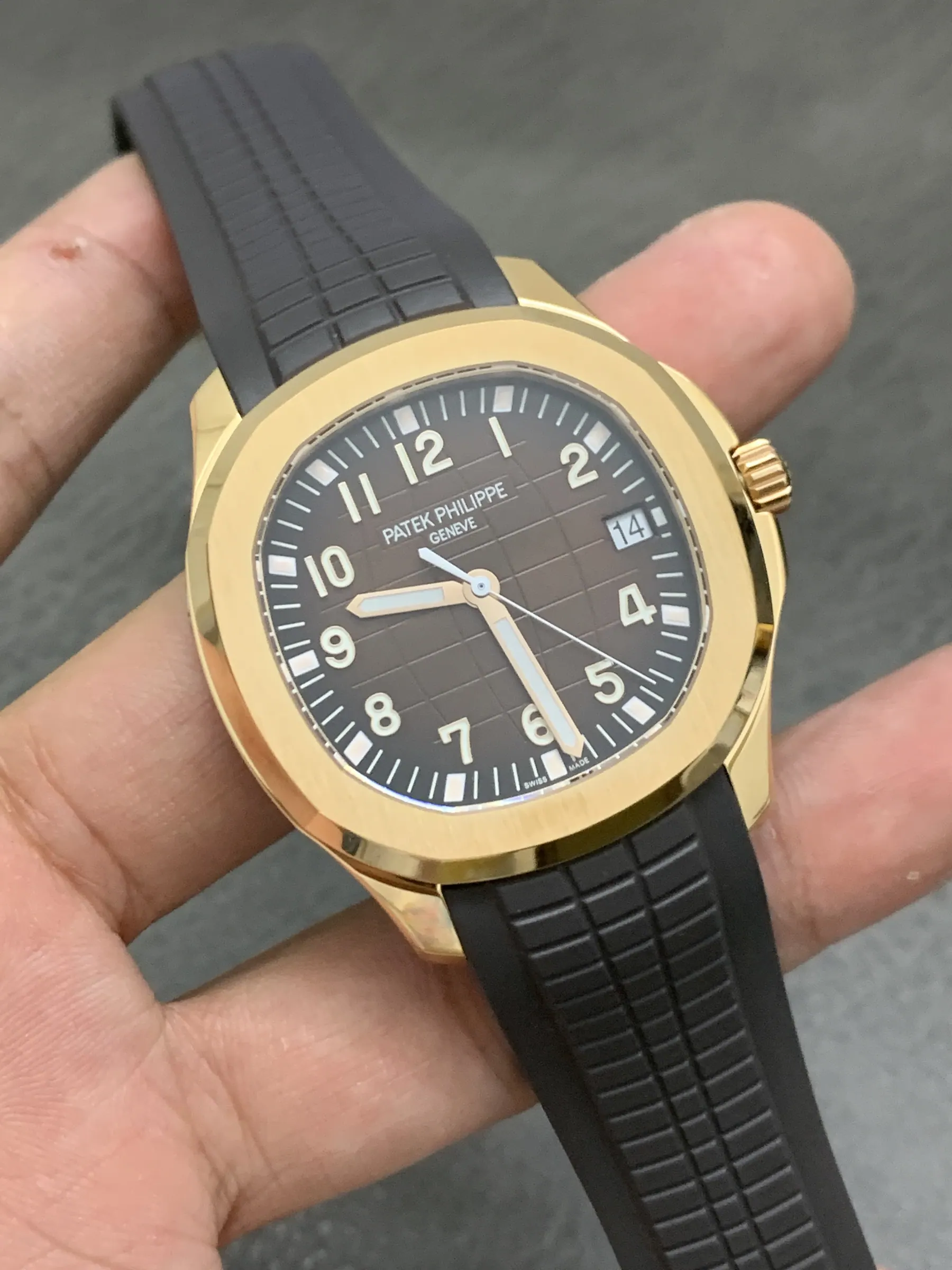 3K | 330机芯 l 40mm l 百达翡丽 Aquanaut 5167R