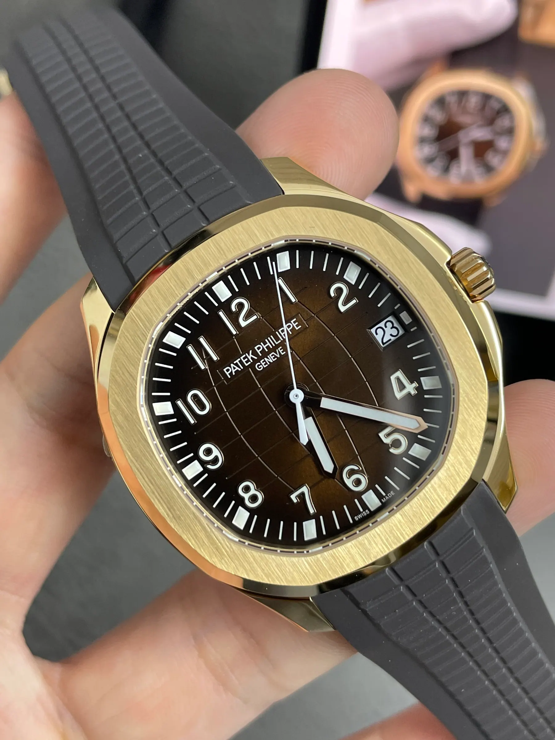 3K | 330机芯 l 40mm l 百达翡丽 Aquanaut 5167R