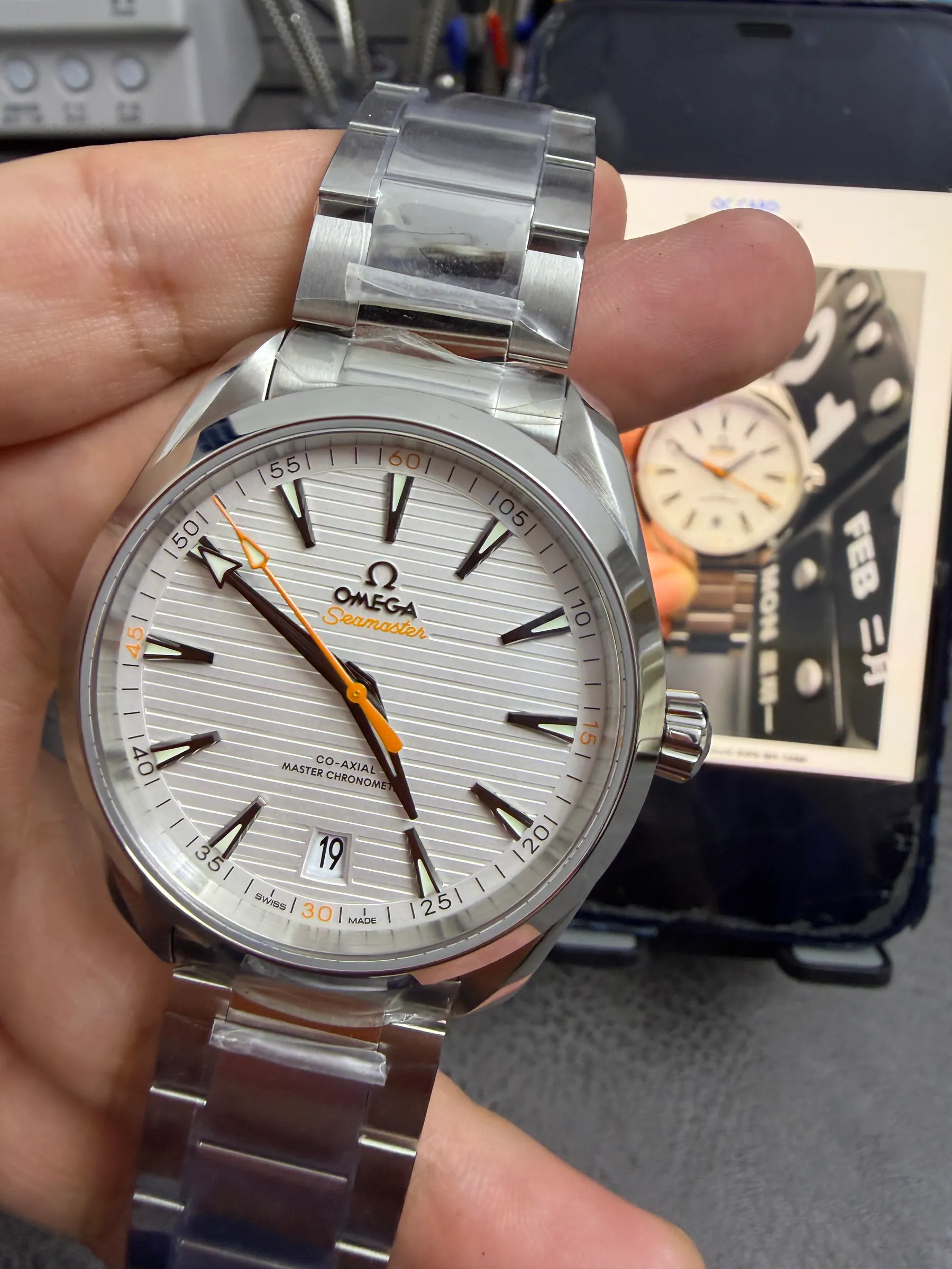 VS l 8900机芯 l 41mm l 海马 Aqua Terra 150M