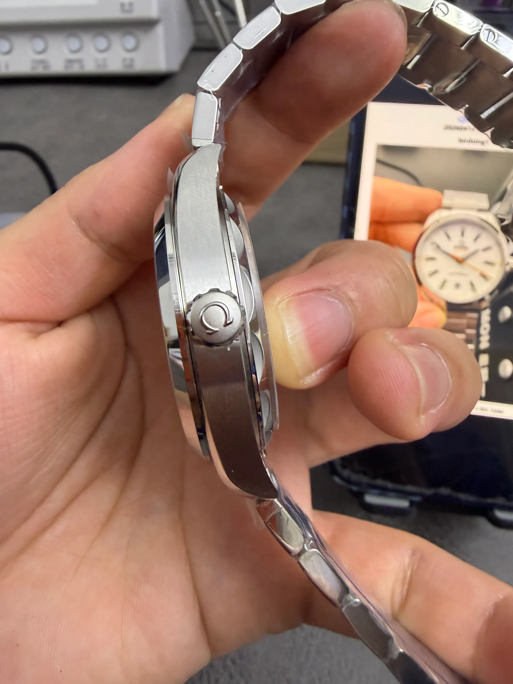 VS l 8900机芯 l 41mm l 海马 Aqua Terra 150M