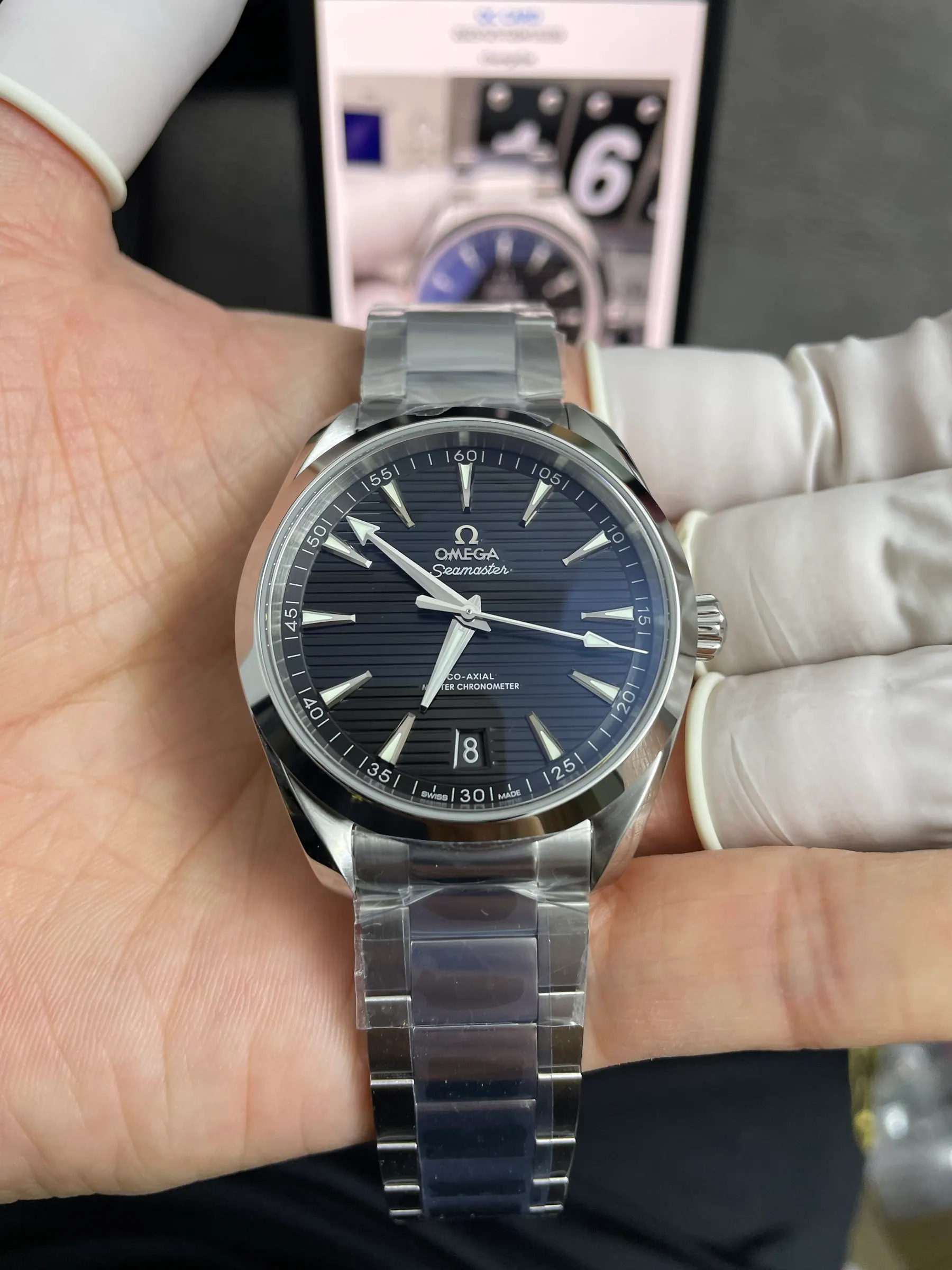 VS l 8900机芯 l 41mm l 海马系列 Aqua Terra 150M