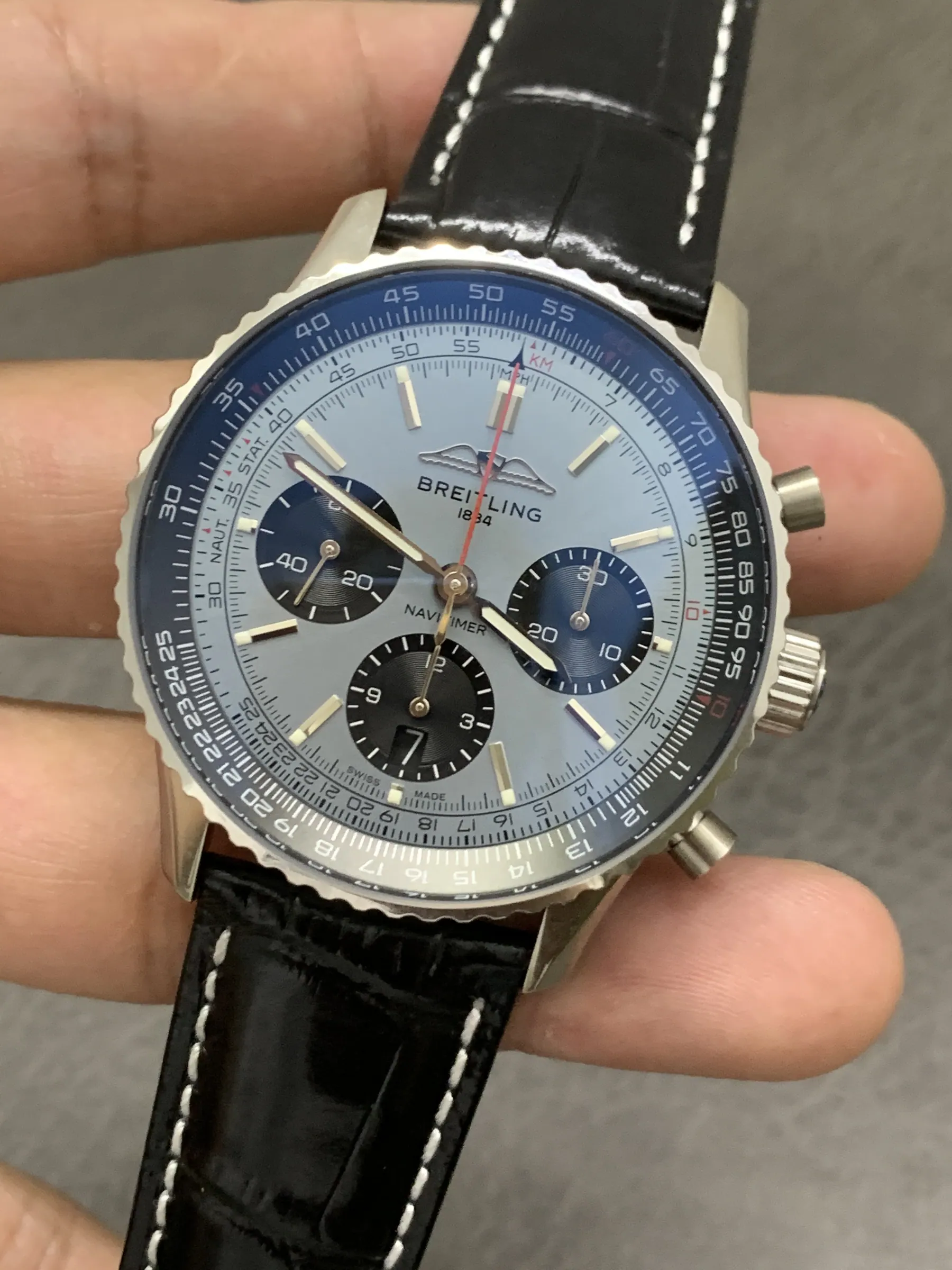 BLS l 43mm l 百年灵 Navitimer B01