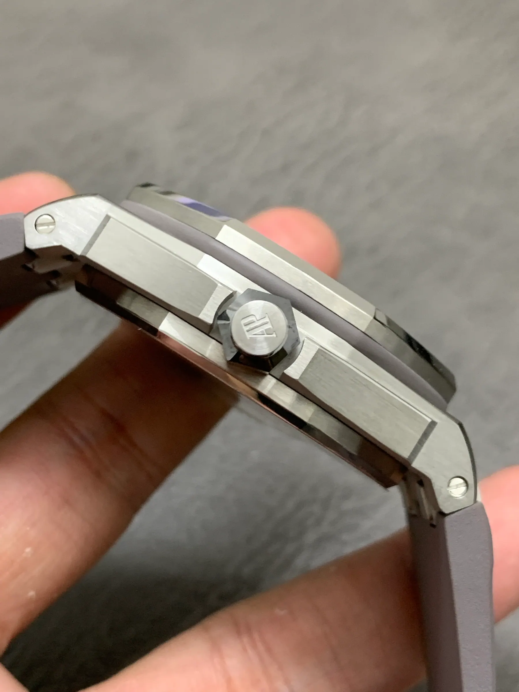APS l 4302 l 42mm l 爱彼 15720