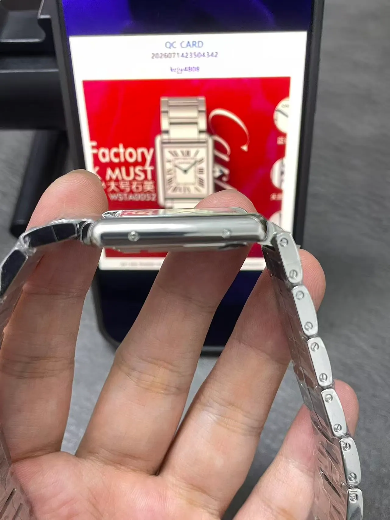 AF | クォーツムーブメント l 33.7mm*25.5mm l カルティエ タンク マスト ｜WSTA0052