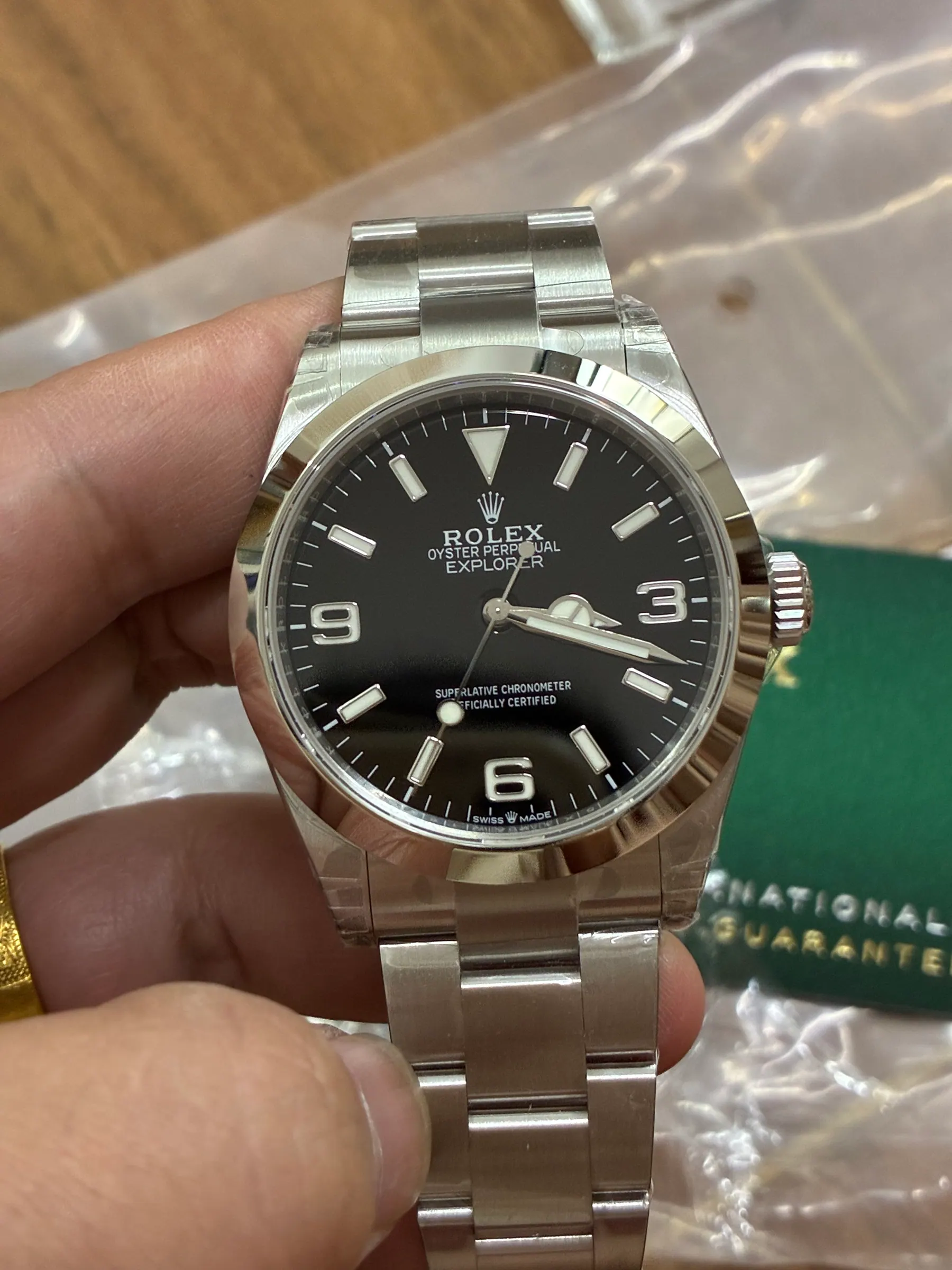 VS l 3230 l 40mm l 劳力士 Explorer 40mm m224270-0001