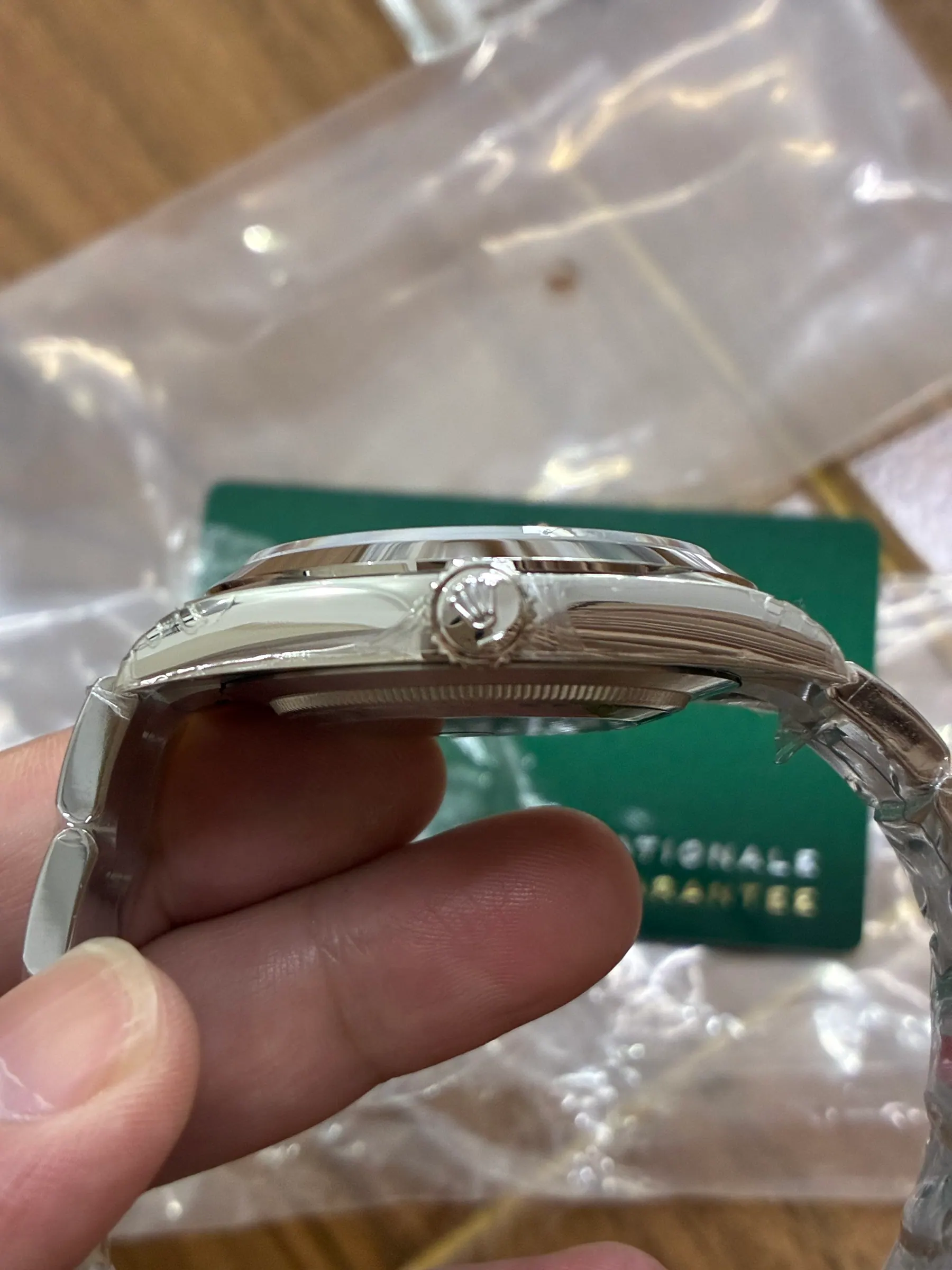 VS l 3230 l 40mm l 劳力士 Explorer 40mm m224270-0001