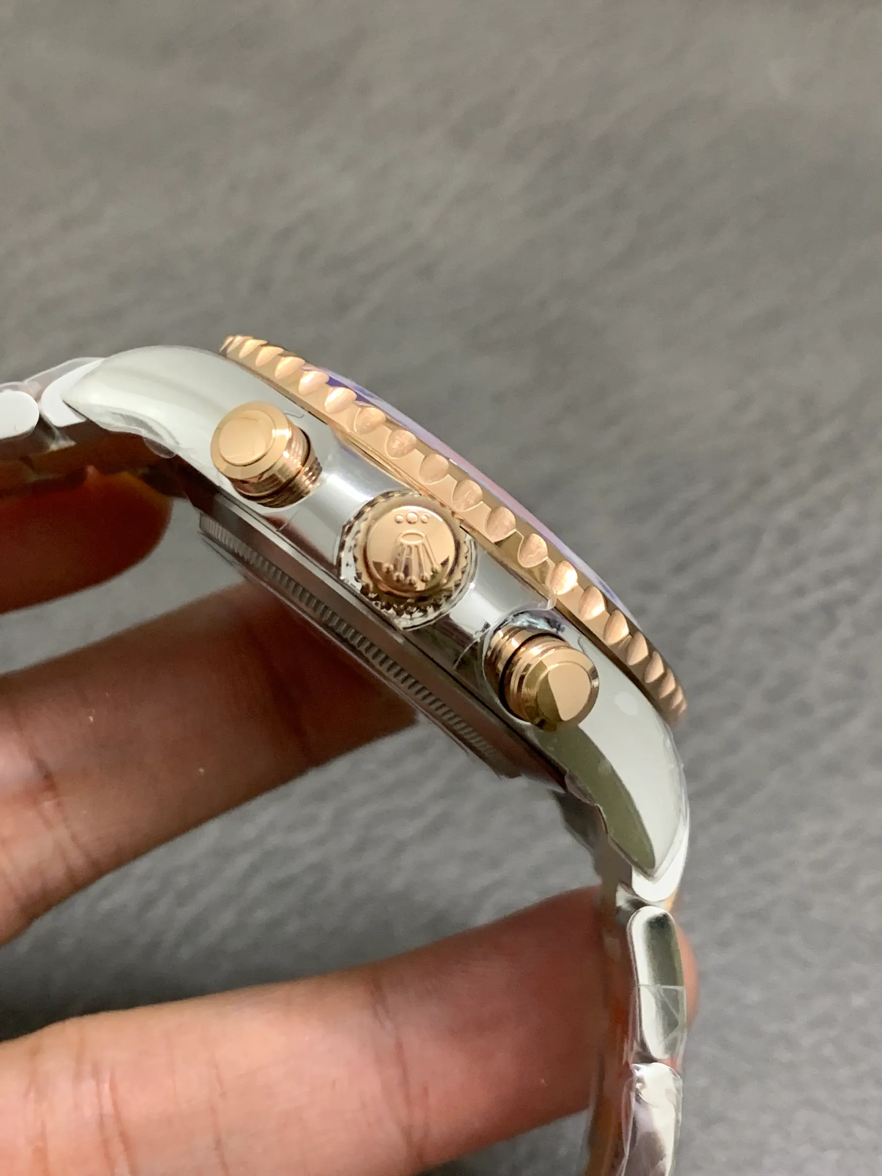 KF l 3235 机芯 l 44mm l Yacht-Master II M116681