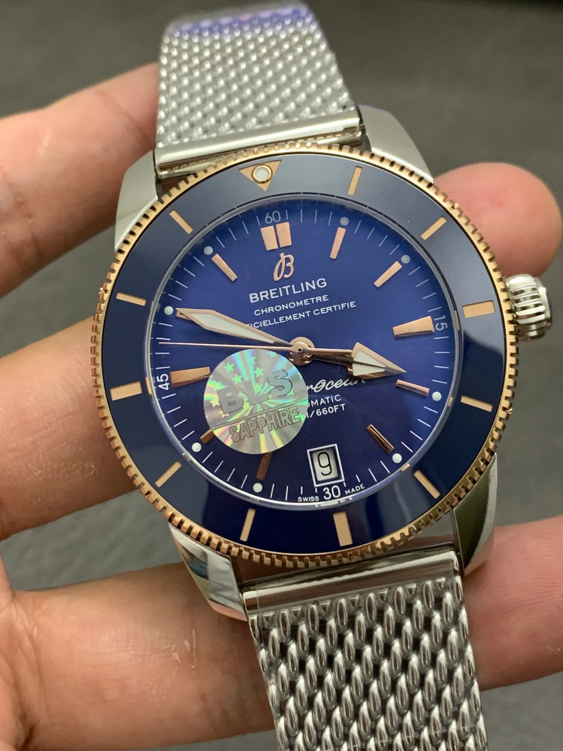 BLS l 2824 cal B20 l 42 mm l 百年灵超级海洋文化 B31