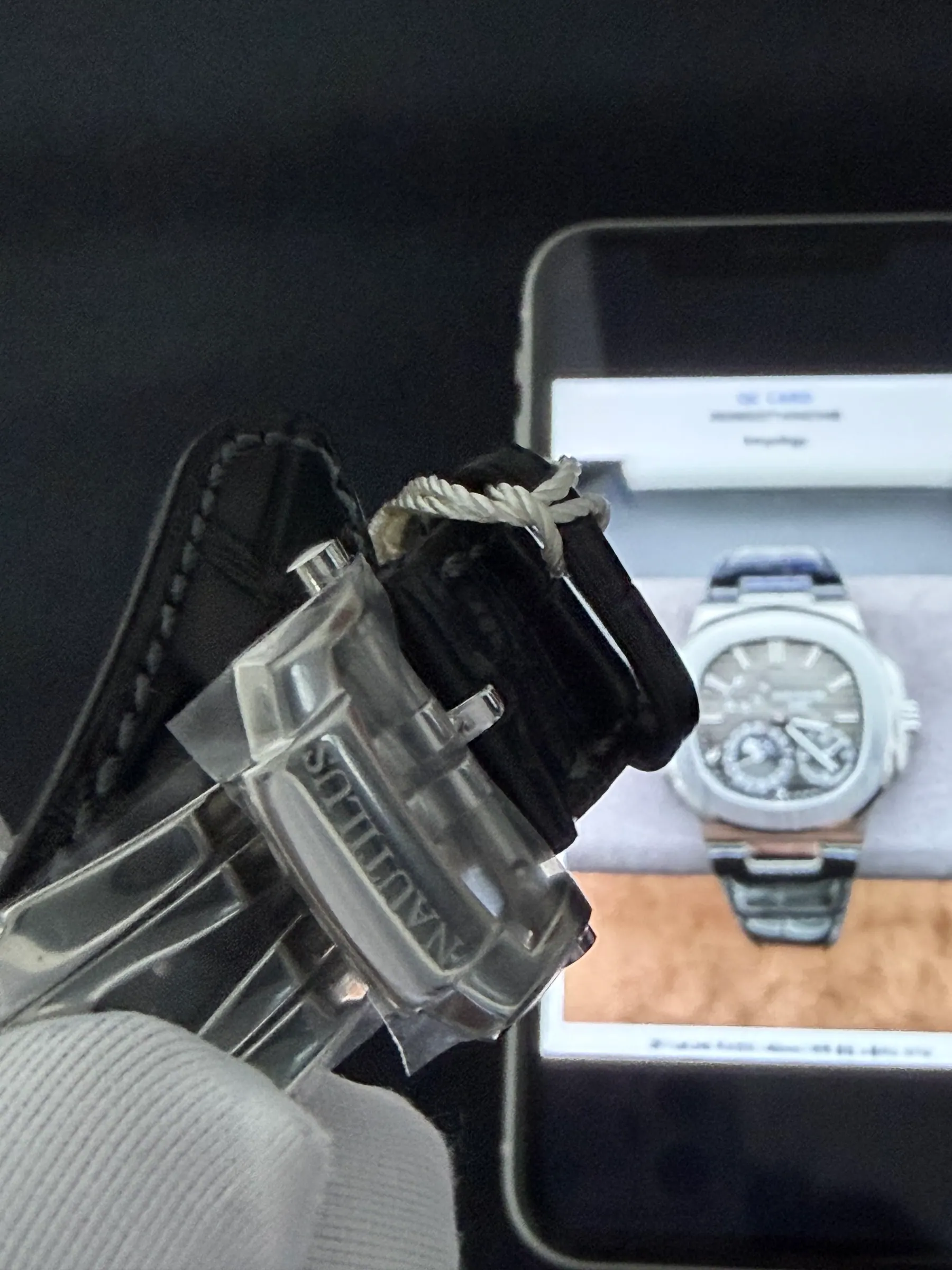 ZF l cal:240 机芯 l 40mm l 百达翡丽 Nautilus 5712