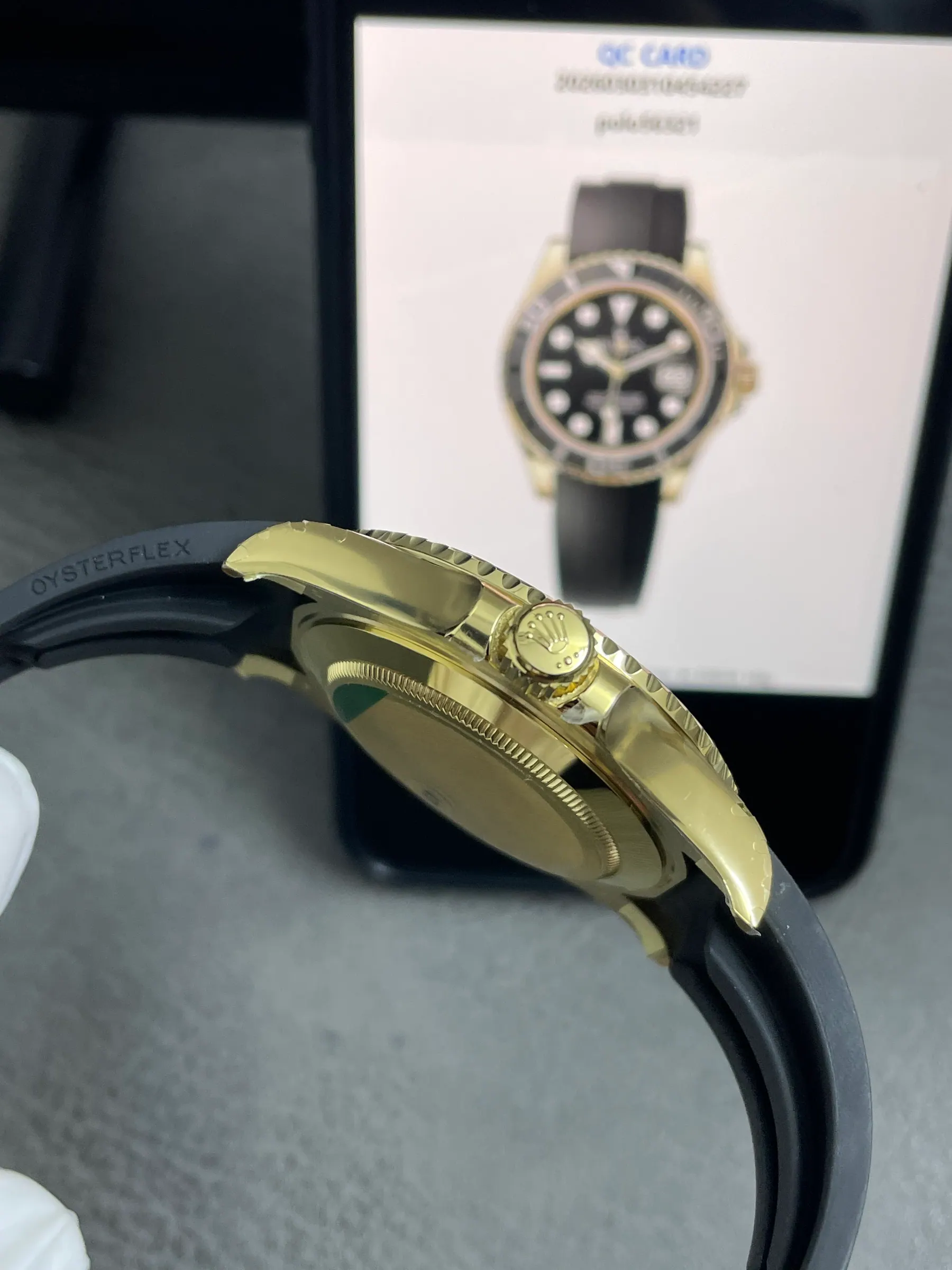 VS | 3235 机芯 | 42mm | Yacht-Master 42 226658 149g