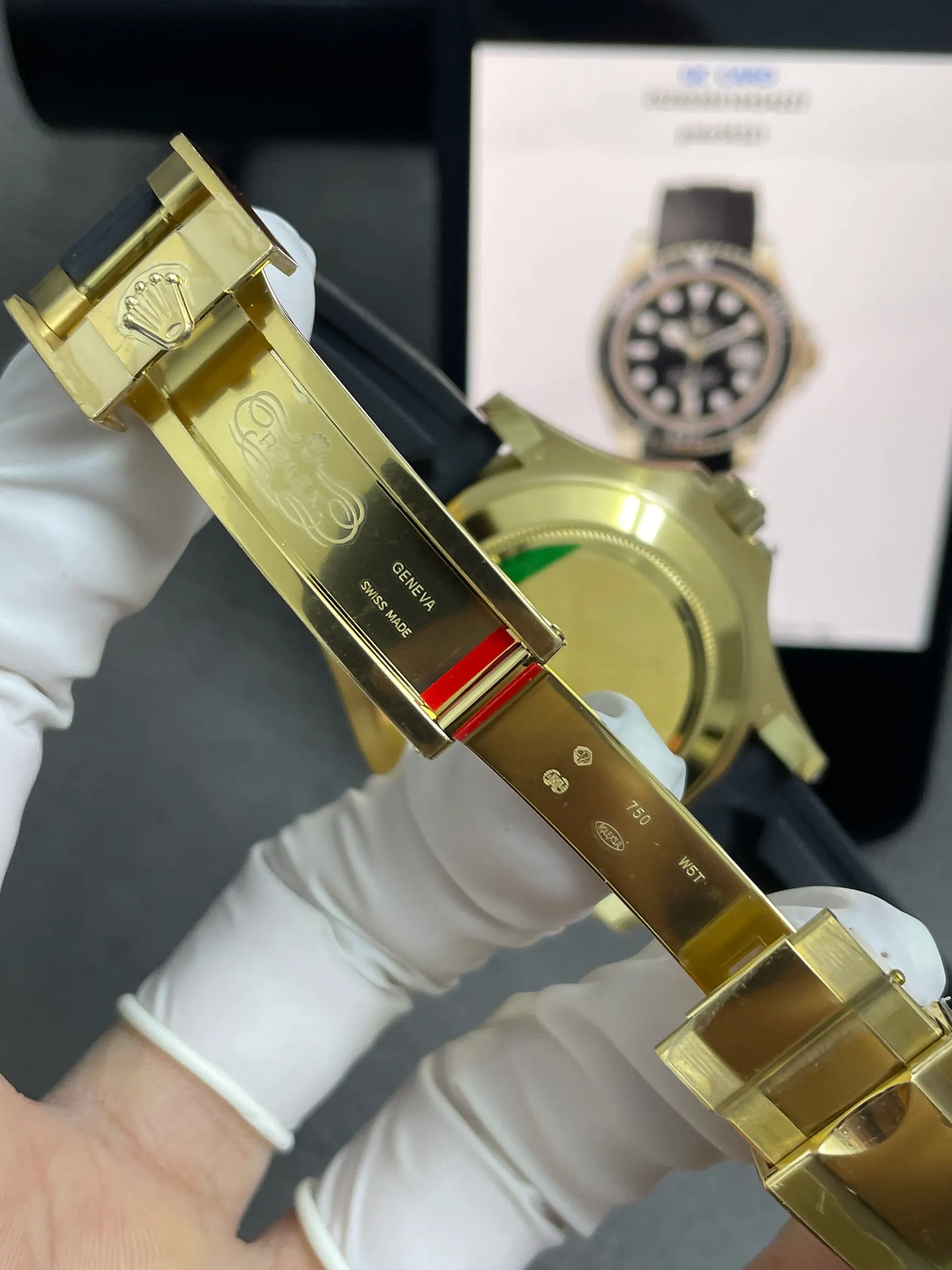 VS | 3235 机芯 | 42mm | Yacht-Master 42 226658 149g