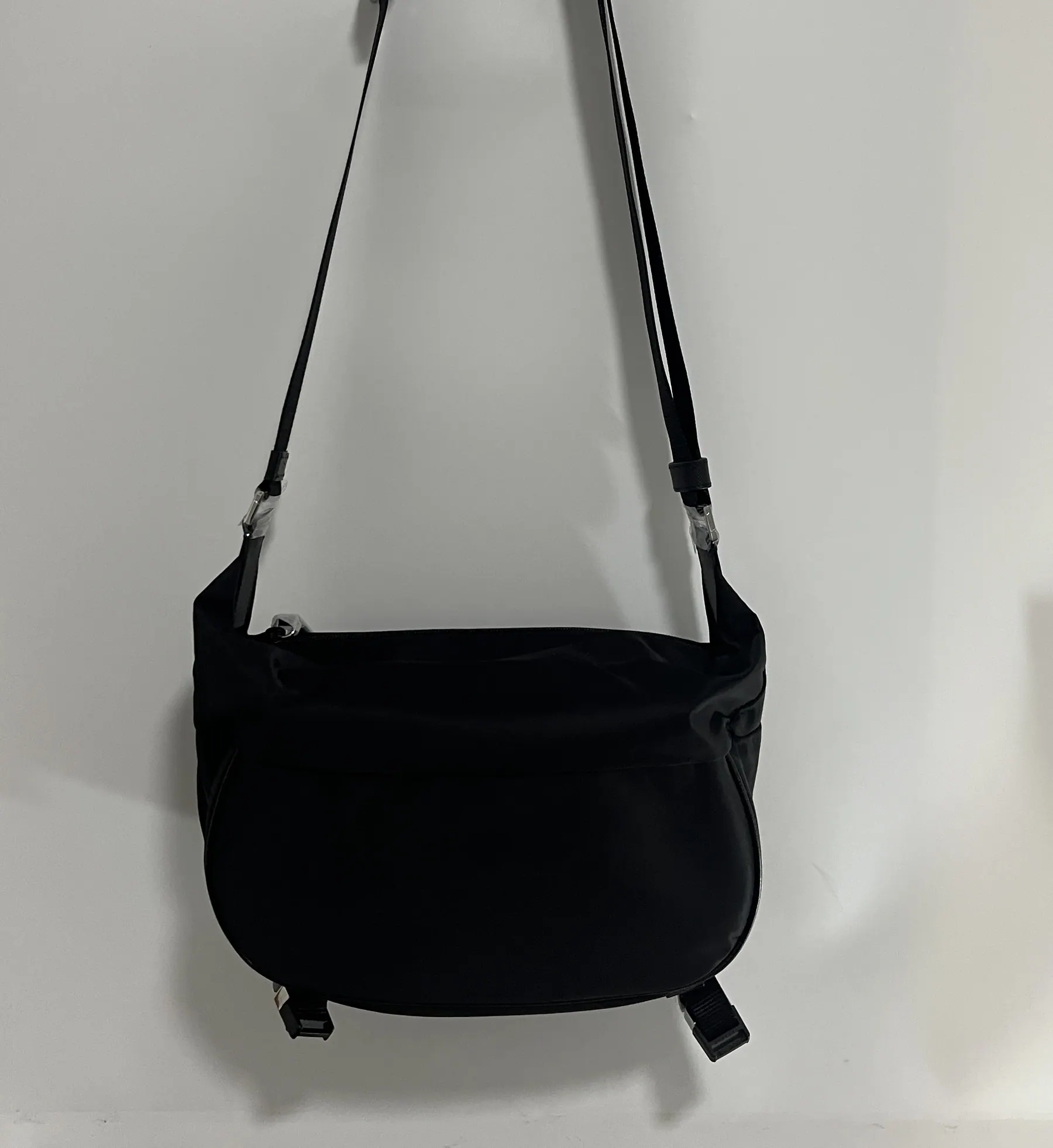 ZF l 6T28 cal 537/3 l 36.5x28.45 mm l 宝玑 Reine de Naples