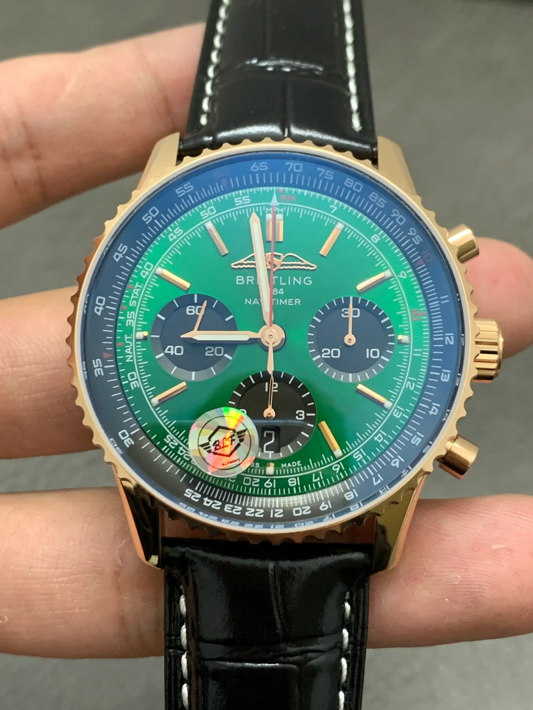 BLS l 43mm l 百年灵 Navitimer B01