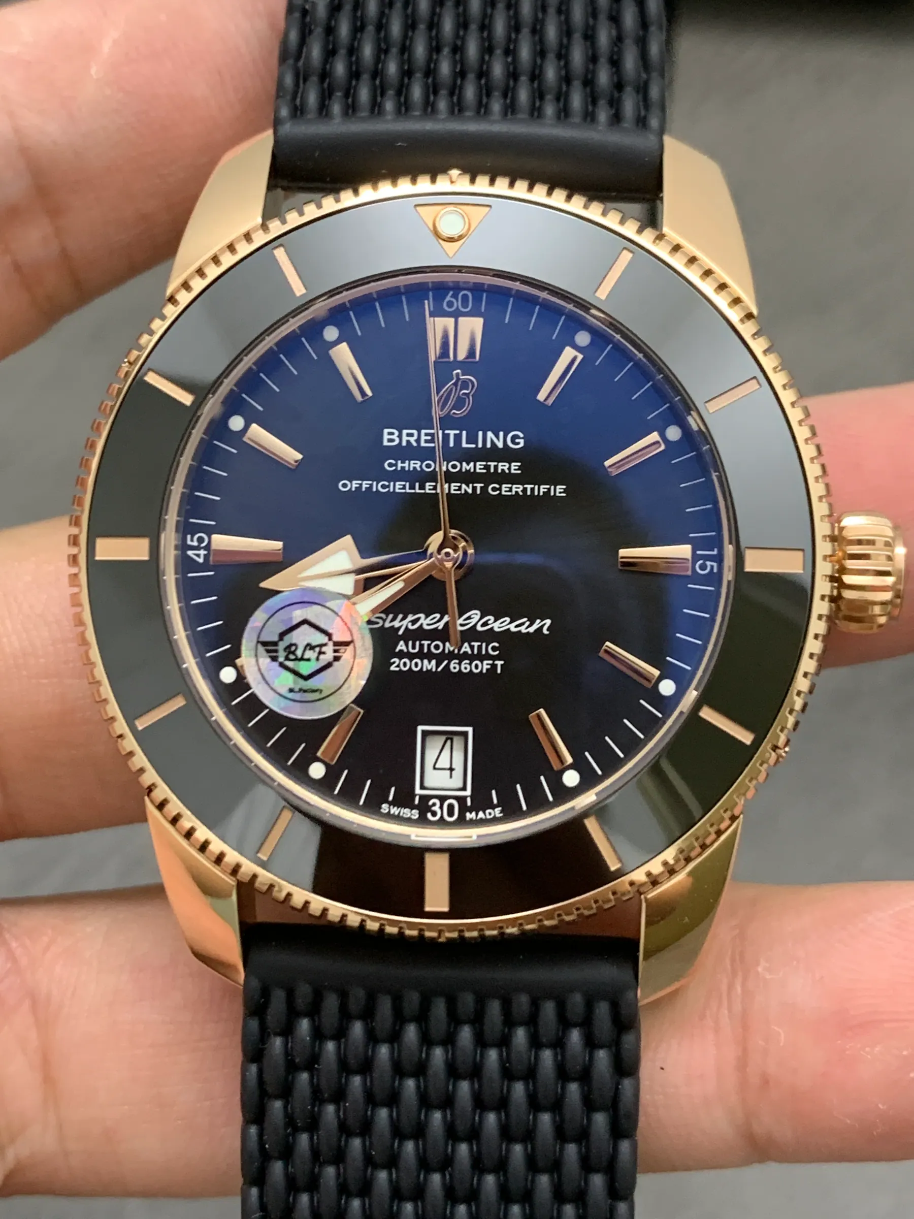 BLS l 2824 cal B20 l 42 mm l 百年灵超级海洋文化遗产 B31