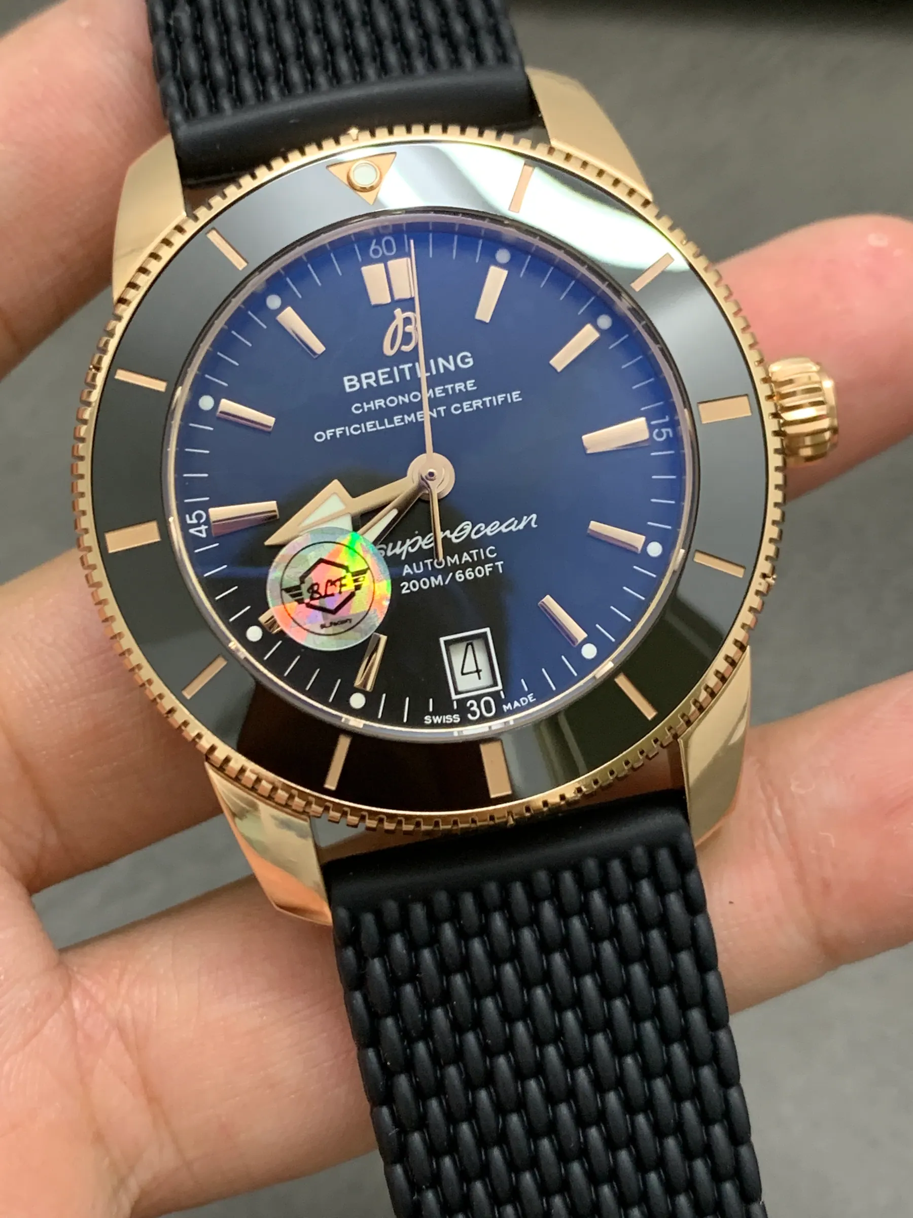BLS l 2824 cal B20 l 42 mm l 百年灵超级海洋文化遗产 B31