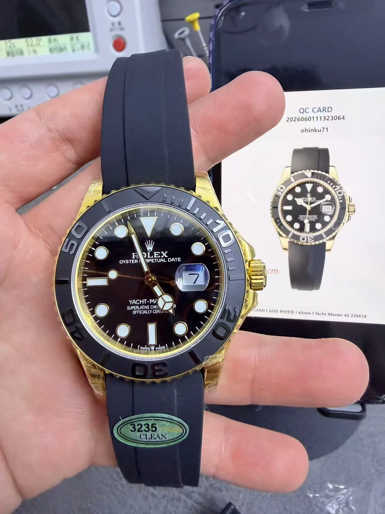 CLEAN l 3235 机芯 l 42mm l Yacht-Master 42 226658