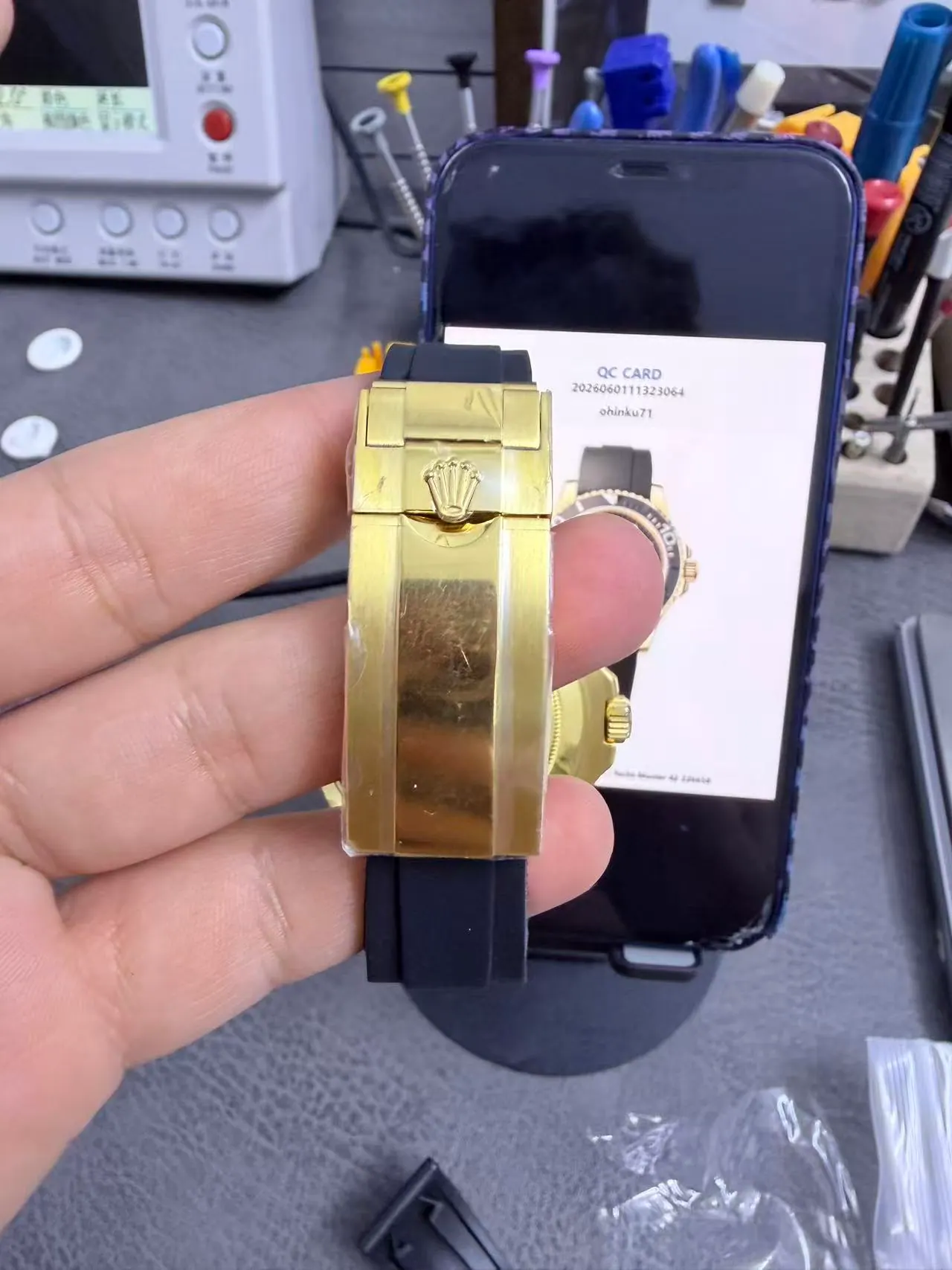 CLEAN l 3235 机芯 l 42mm l Yacht-Master 42 226658