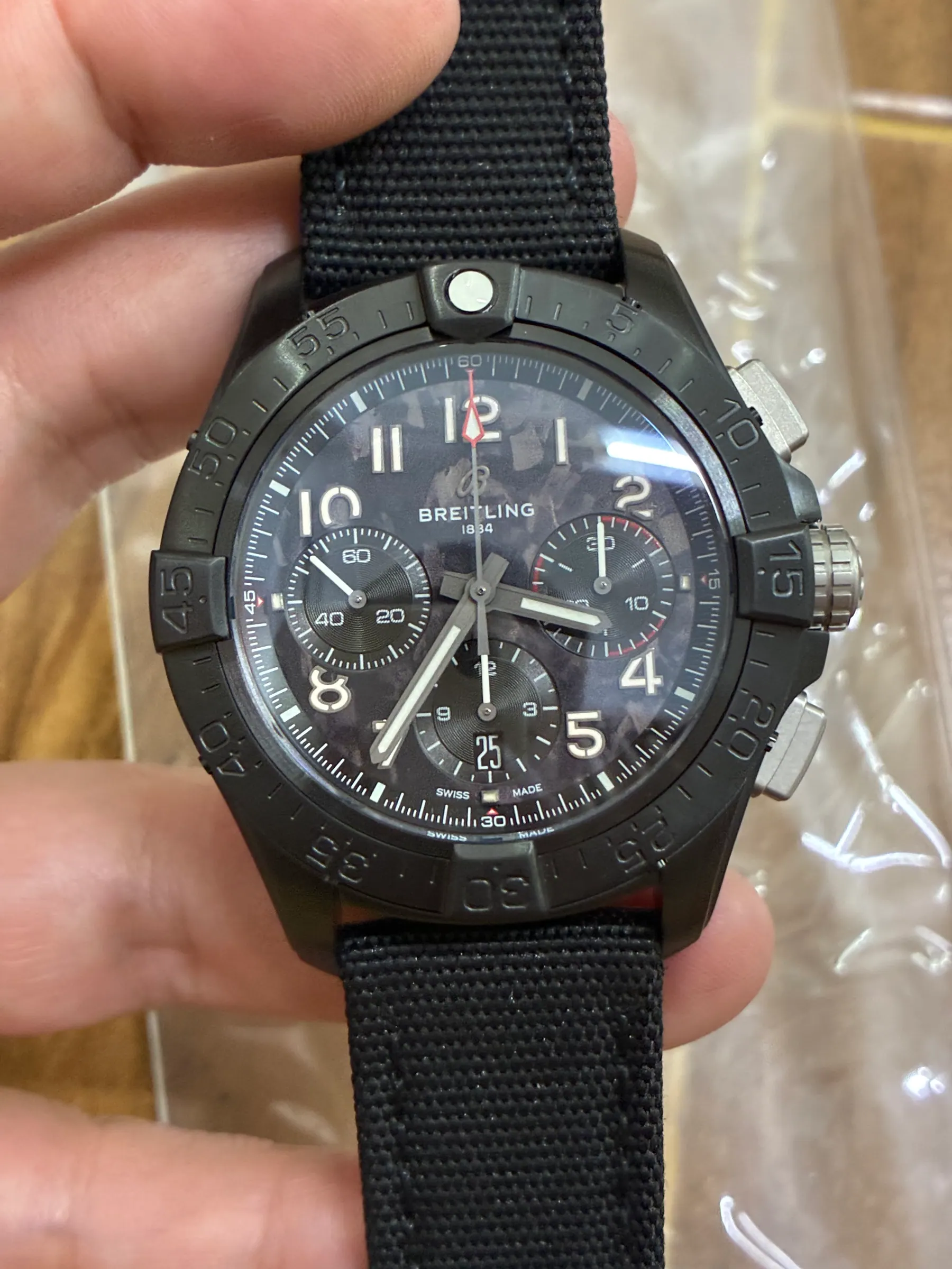 BLS l 7750 l 44mm l 百年灵 Avenger B01 计时码表 V2