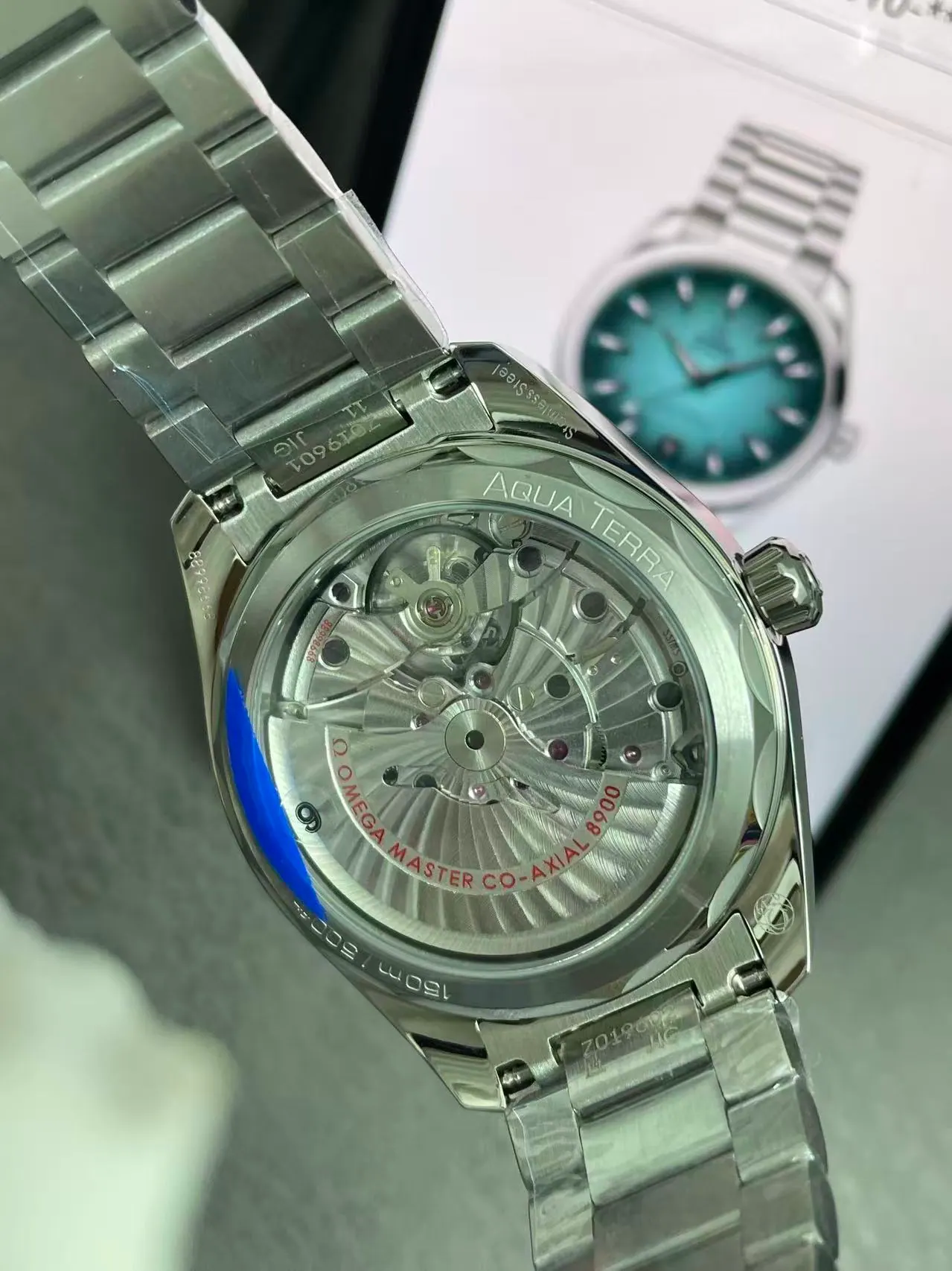 VS l 8900机芯 l 41mm l 海马Aqua Terra 150M 220.10.41.21.03.006