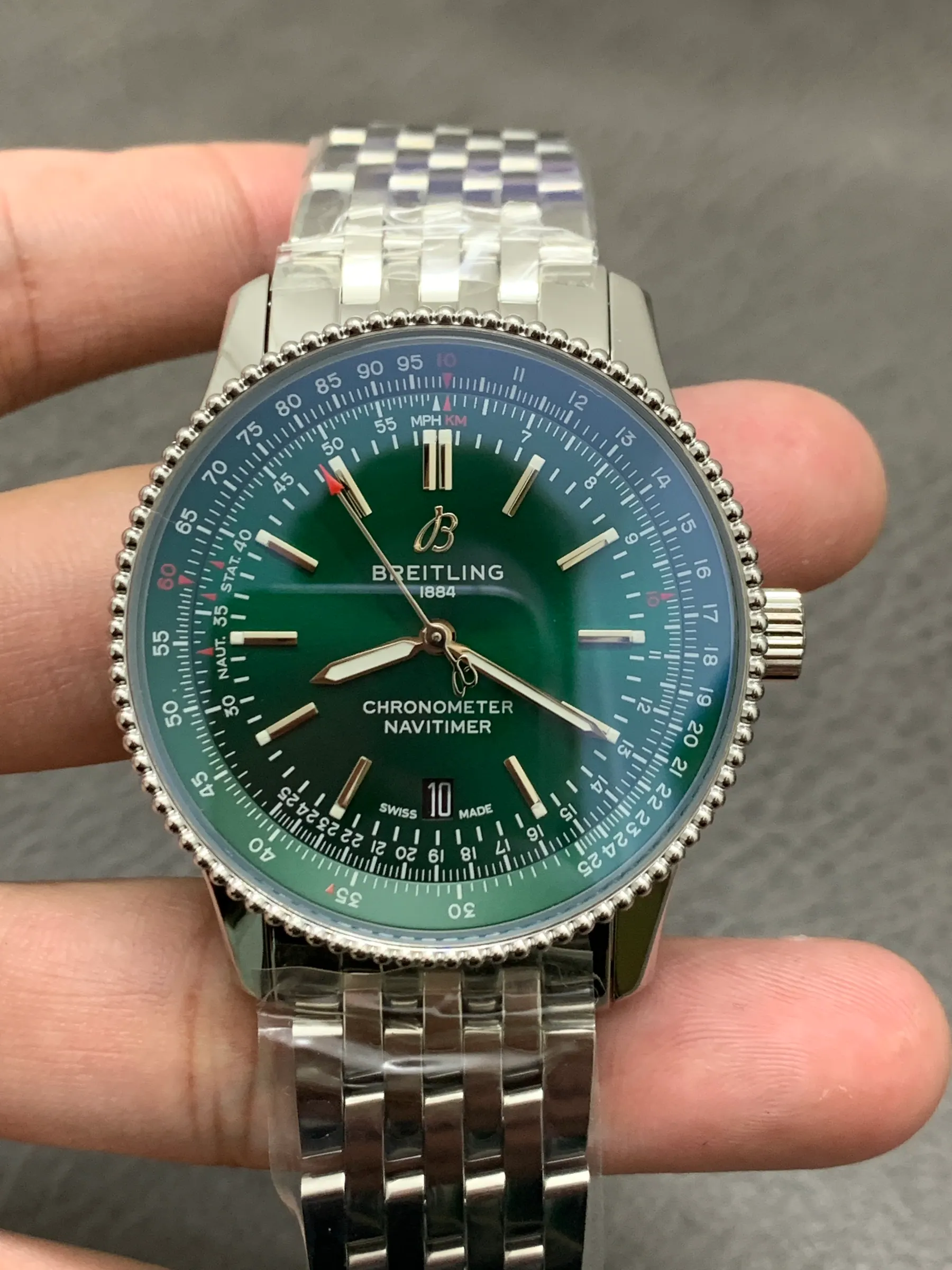 OEM | 17机芯 | 百年灵 Navitimer 自动机械 41｜A17326361L1P1