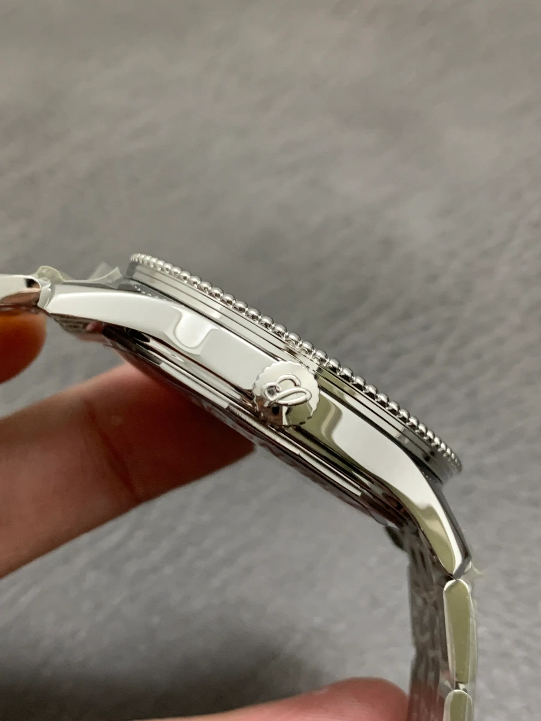 OEM | 17机芯 | 百年灵 Navitimer 自动机械 41｜A17326361L1P1