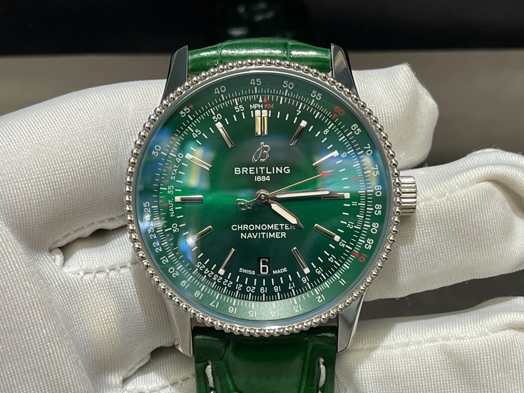 OEM | 17机芯 | 百年灵 Navitimer 自动机械 41｜A17326361L1P1