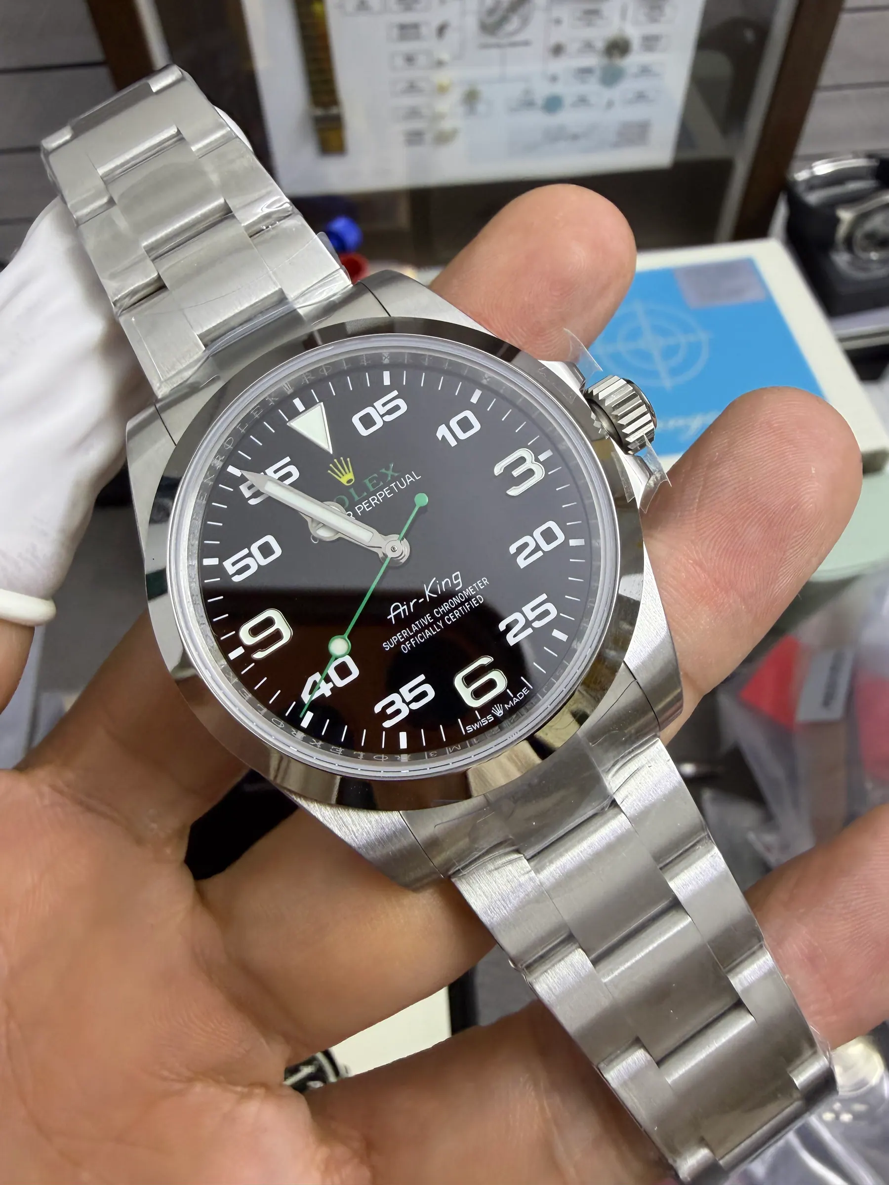 VS | 3230机芯｜40mm l 劳力士 Air-King 126900