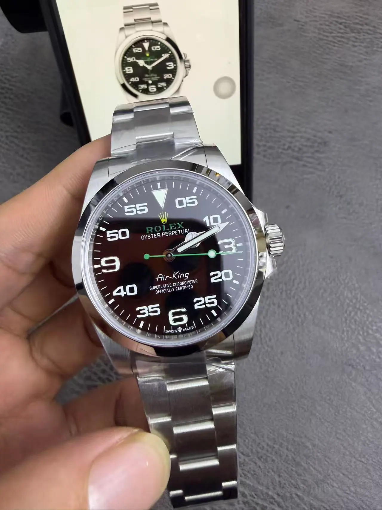 VS | 3230机芯｜40mm l 劳力士 Air-King 126900