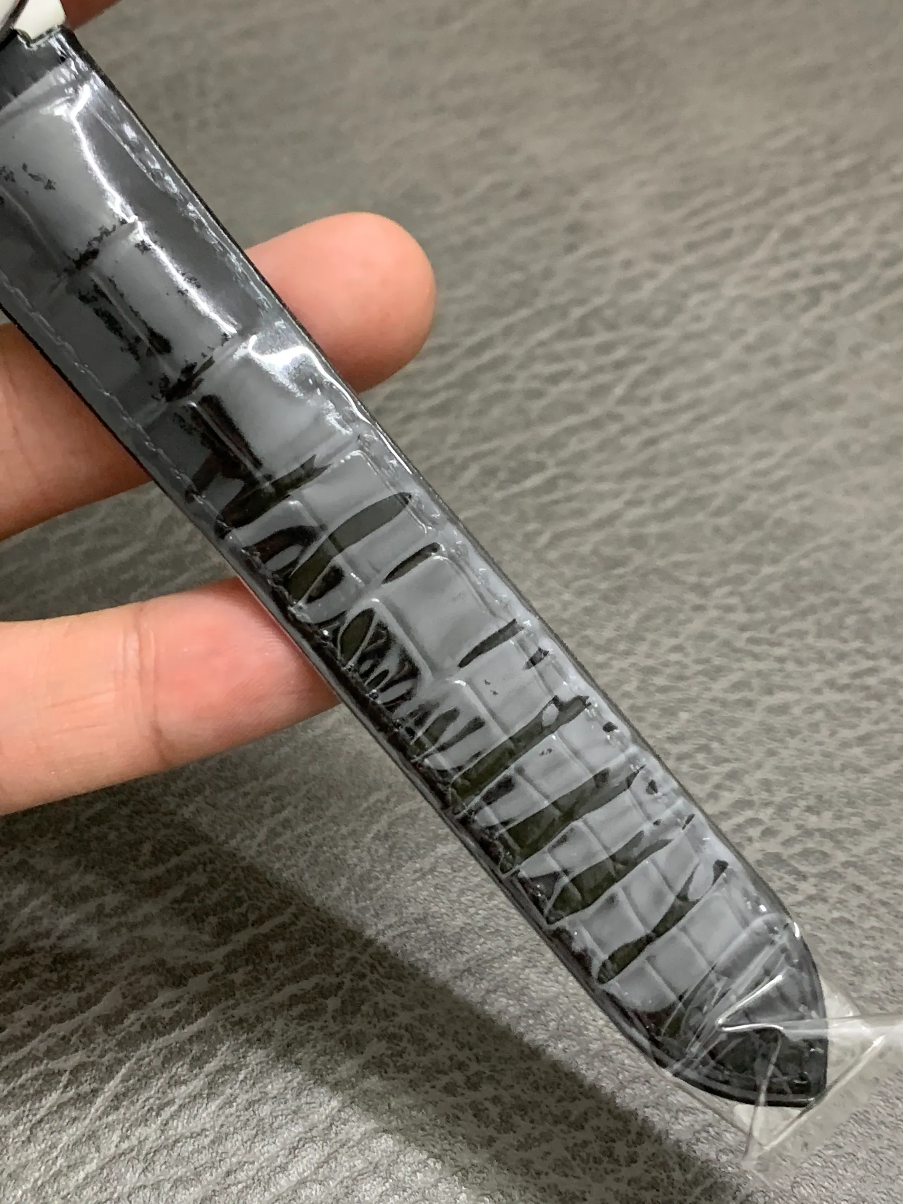 AF | 2824 机芯 l 42mm l 卡地亚蓝气球腕表 W69016Z4