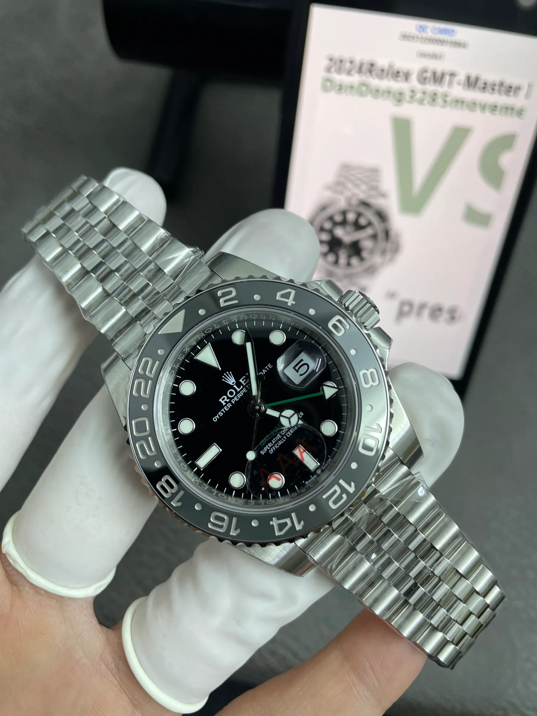 VS | 3285机芯｜劳力士 GMT-大师 II 126710GRNR