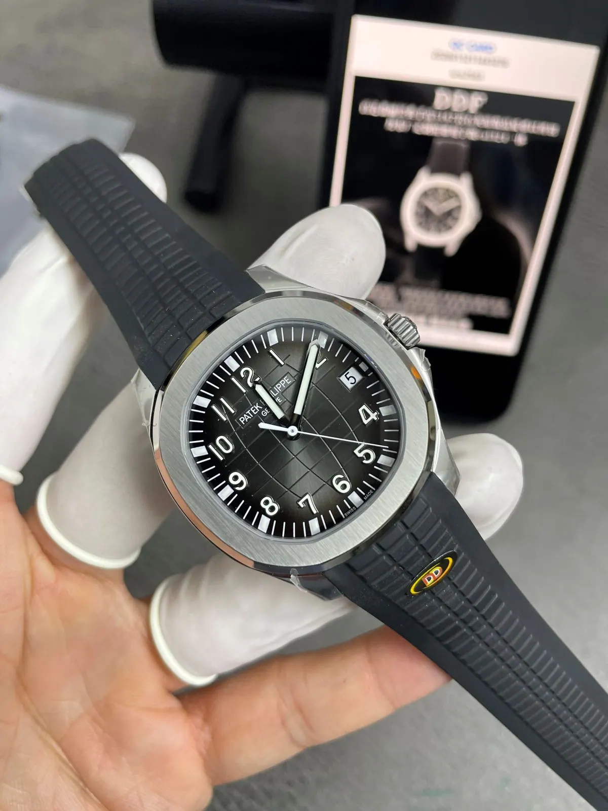 DDF | 324机芯 l 40mm l 百达翡丽 Aquanaut 5167R 手表