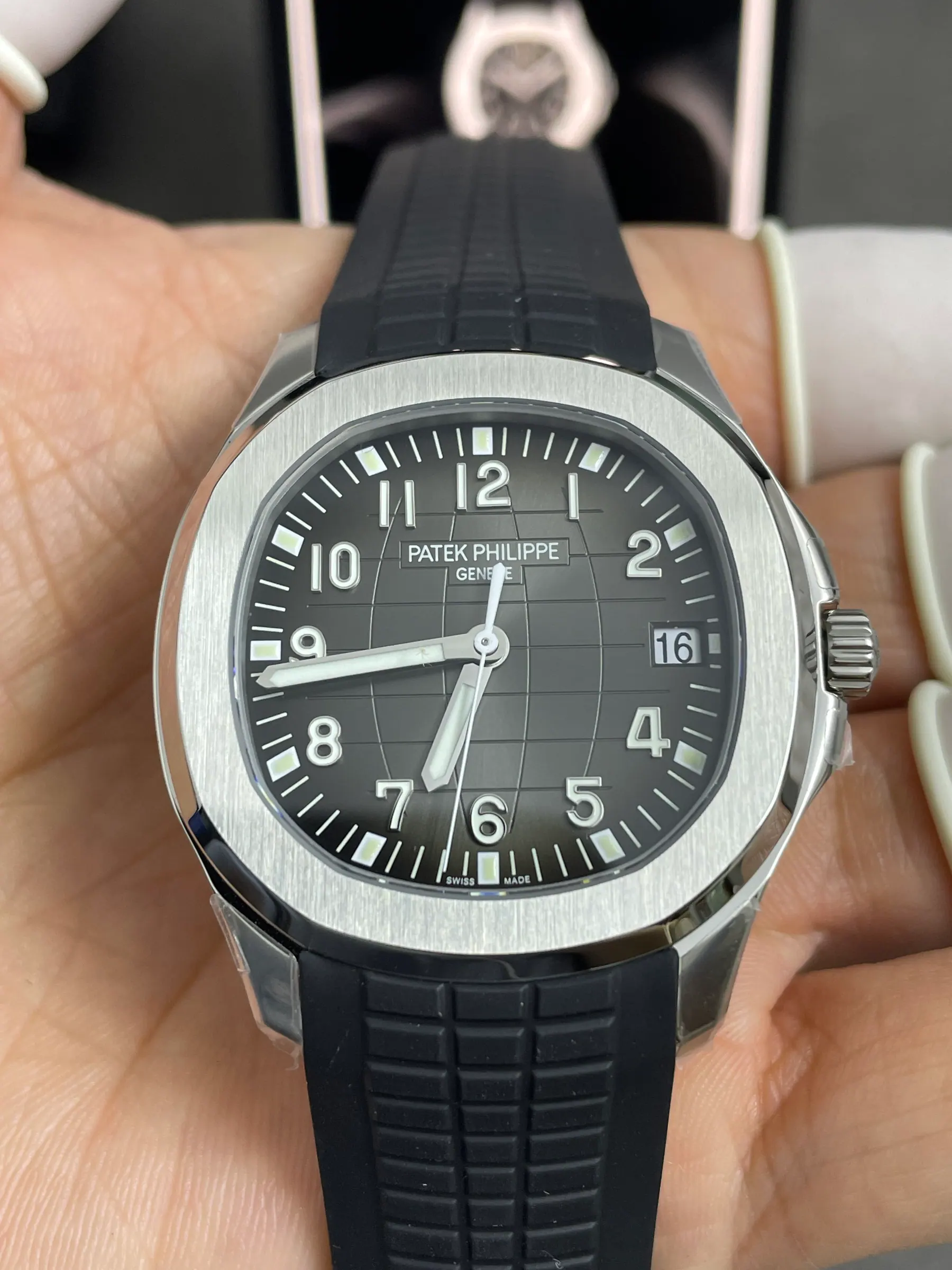 DDF | 324机芯 l 40mm l 百达翡丽 Aquanaut 5167R 手表