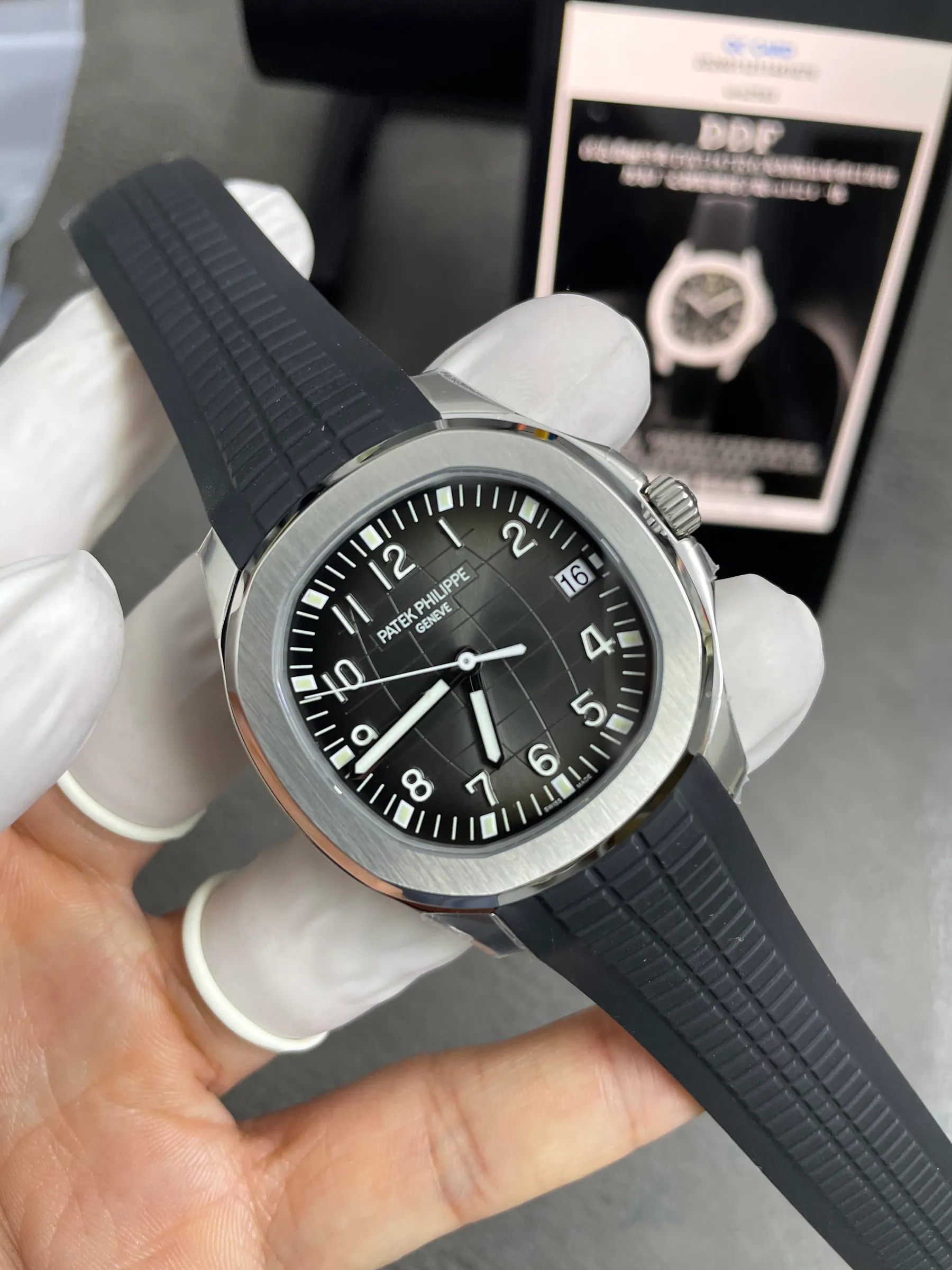 DDF | 324机芯 l 40mm l 百达翡丽 Aquanaut 5167R 手表