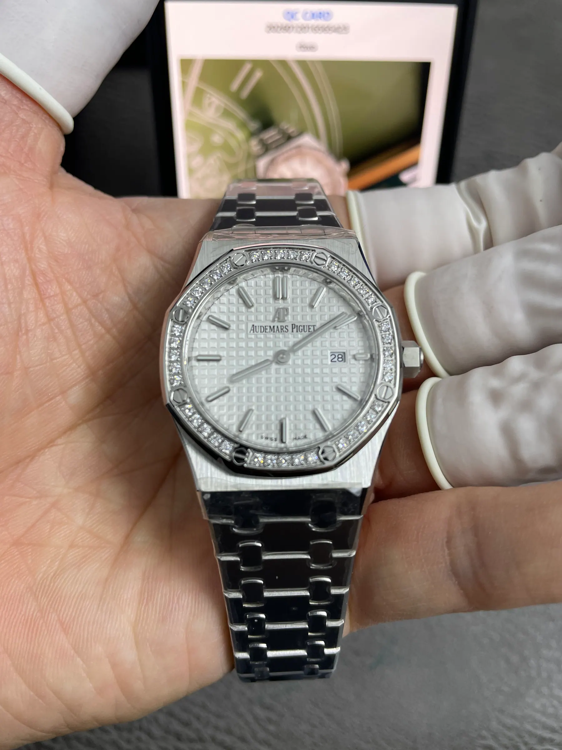 OEM | 石英 F04111 机芯 | 33mm | 爱彼 Royal Oak 67651