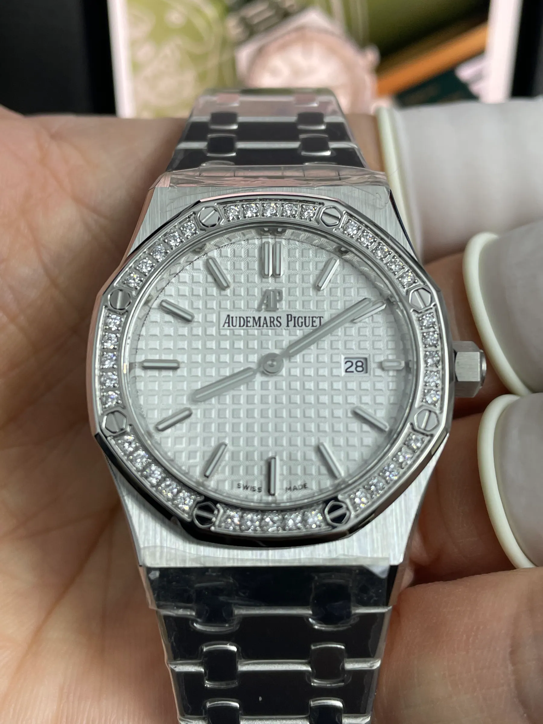 OEM | 石英 F04111 机芯 | 33mm | 爱彼 Royal Oak 67651