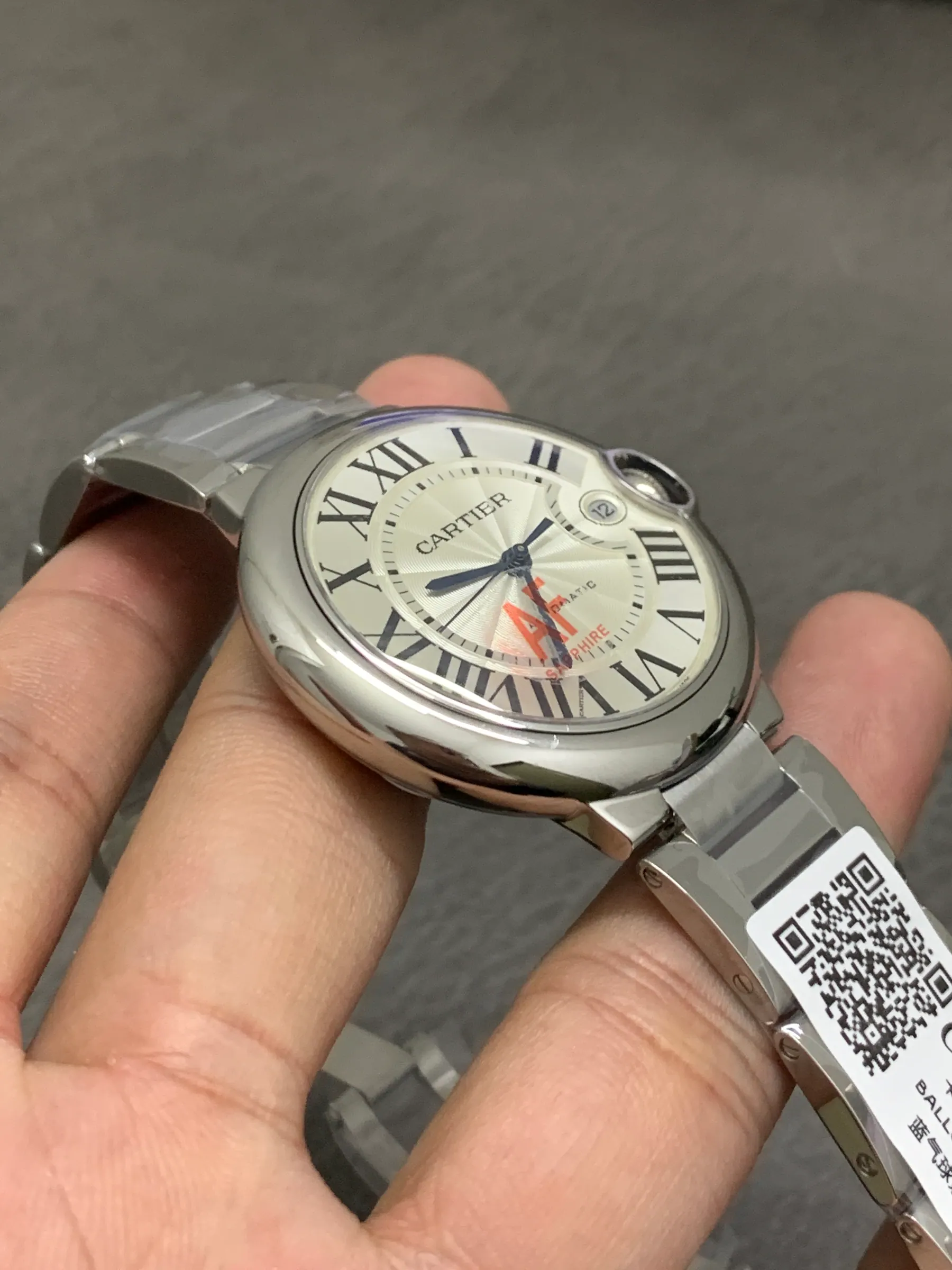 AF | 2824 机芯 l 40mm l 卡地亚 Ballon Bleu 腕表 WSBB0040