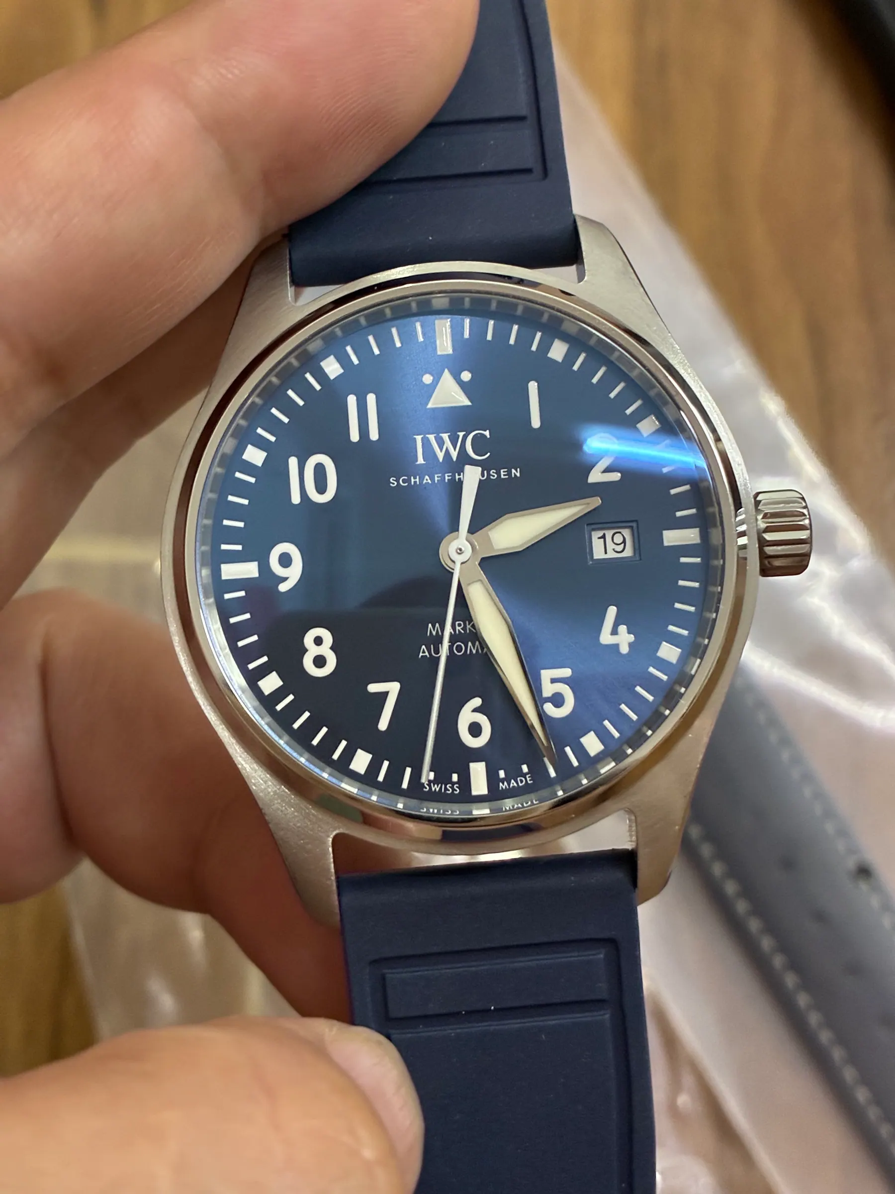 M+｜I9015 机芯 l 40mm l IWC 飞行员马克20 腕表｜IW328203