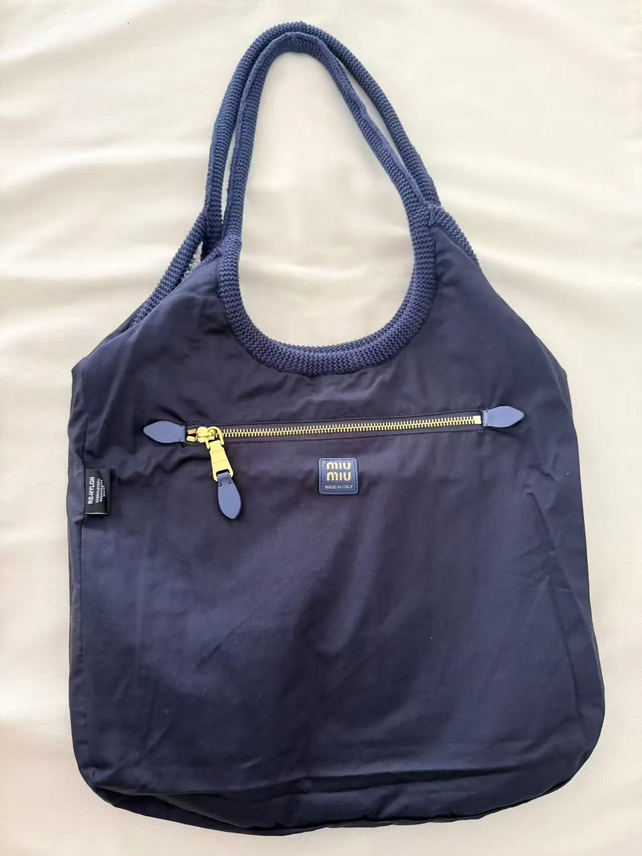 Miu Miu 常春藤钩编包 35cm