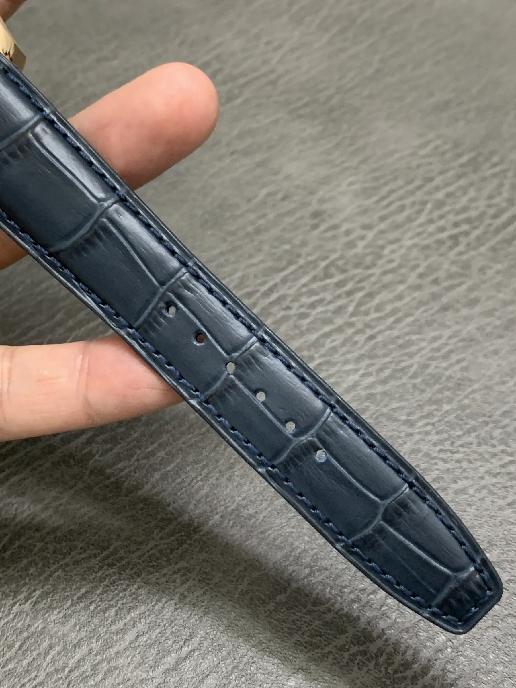 APS | 52610 机芯 | 44.2 mm | 葡萄牙系列万年历 IW503312
