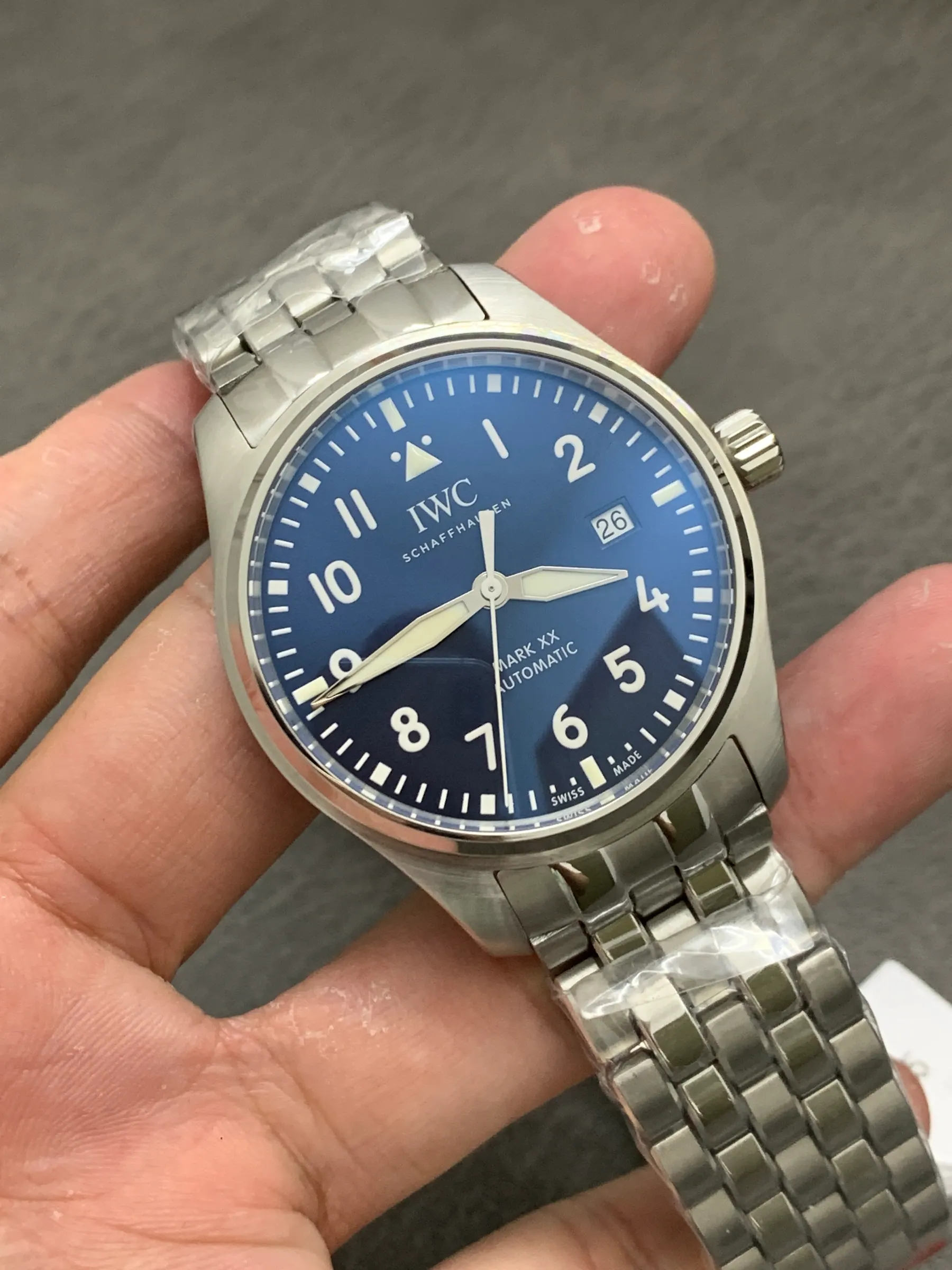 V7｜I2892 机芯 l 40mm l IWC 飞行员马克20 手表｜IW328204