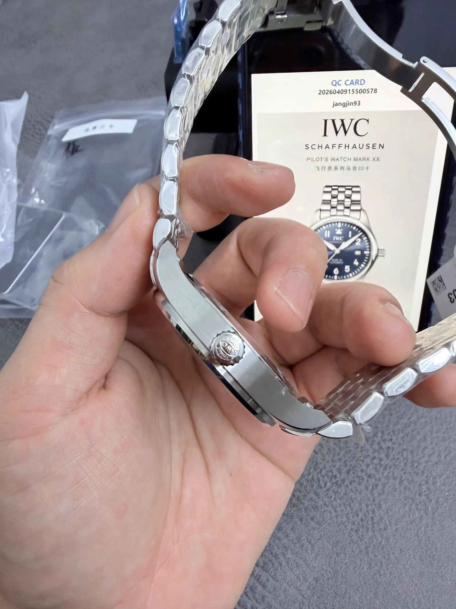 V7｜I2892 机芯 l 40mm l IWC 飞行员马克20 手表｜IW328204