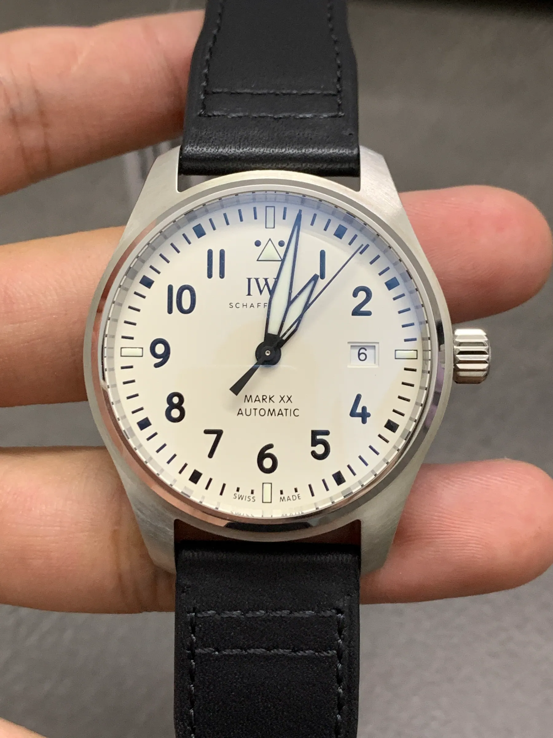 V7｜I2892 机芯 l 40mm l IWC 飞行员马克20 手表｜IW328207