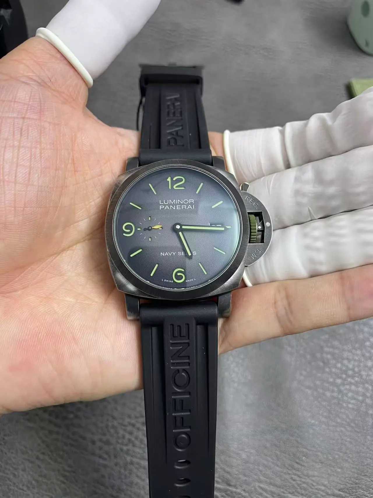 VS l P9010 l 44mm l 沛纳海 Pam1412